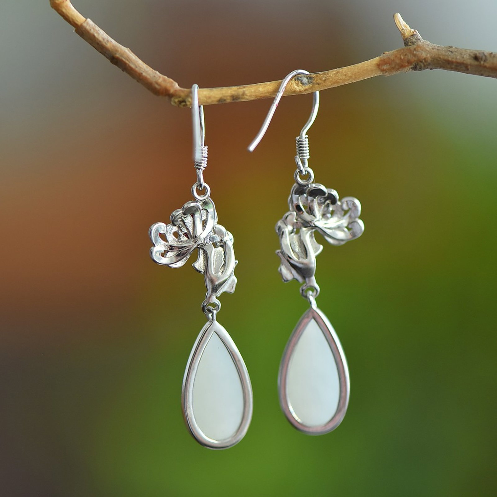 A Pair of Exquisite Sterling Silver Inlaid White Jade Earrings - 5