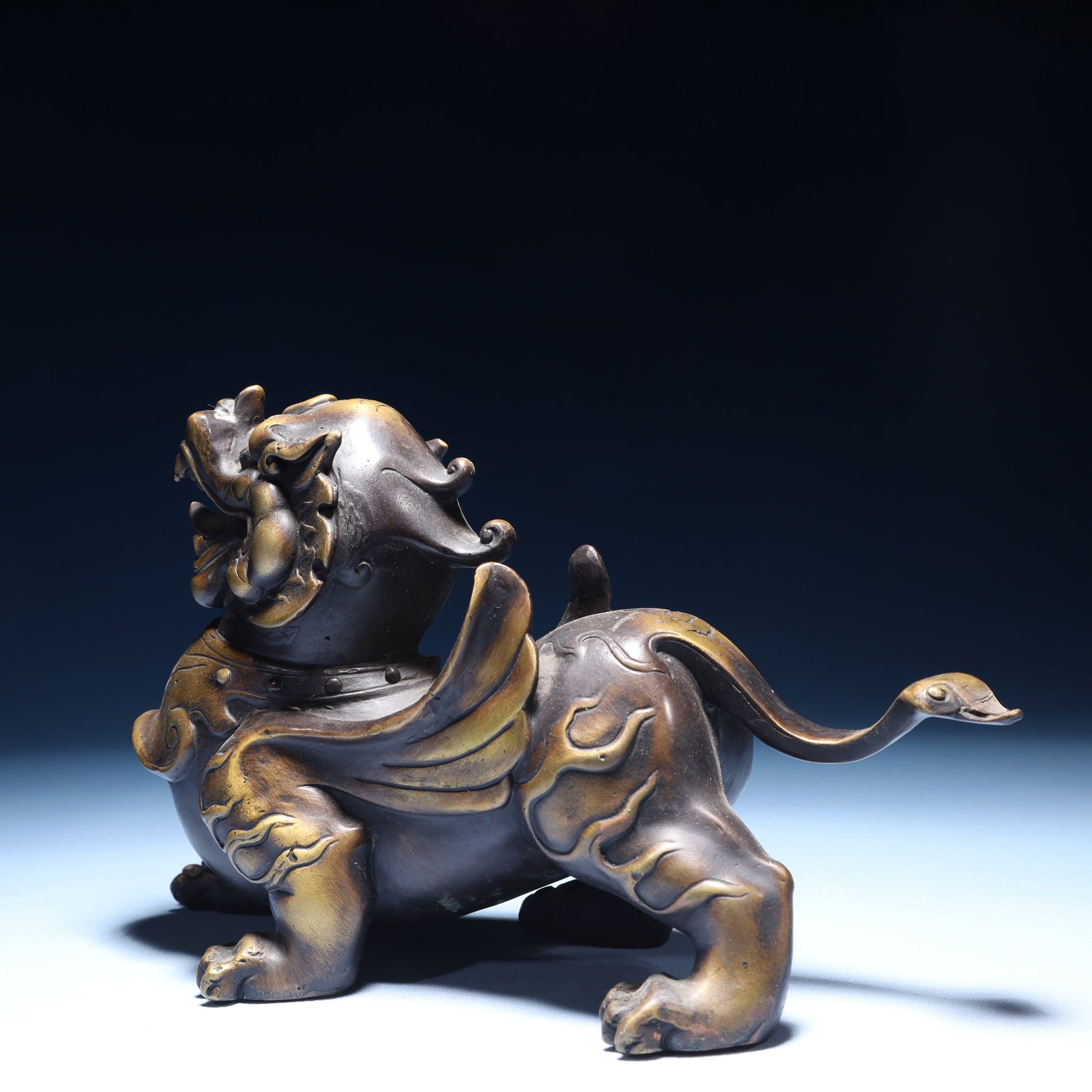 A Pair of Exquisite Bronze Wealth-Attracting Creature Ornaments - 18