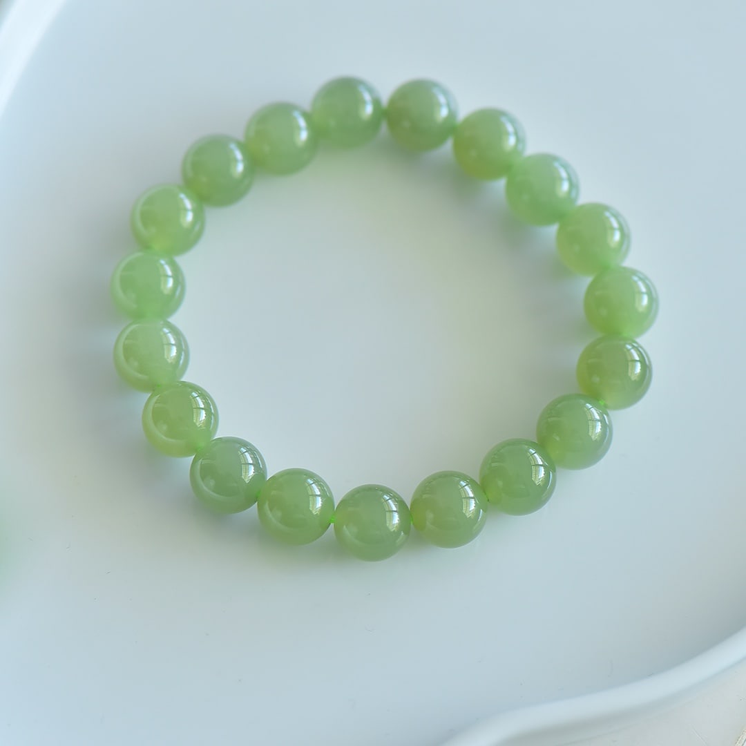 An Exquisite Greenish Jade Bracelets - 4