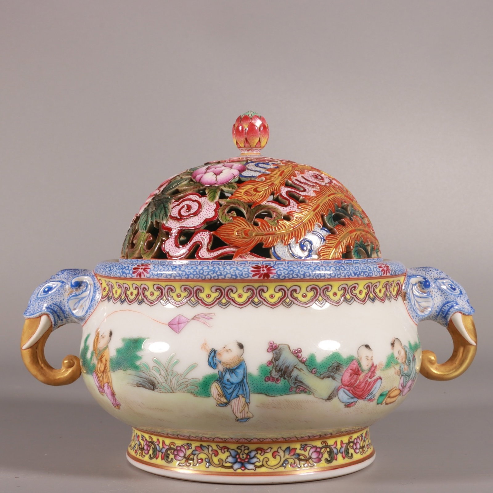 A Pair of Exquisite Enamel Painted Gold Figure and Phoenix Pattern Elephant-Ears Censers - 6