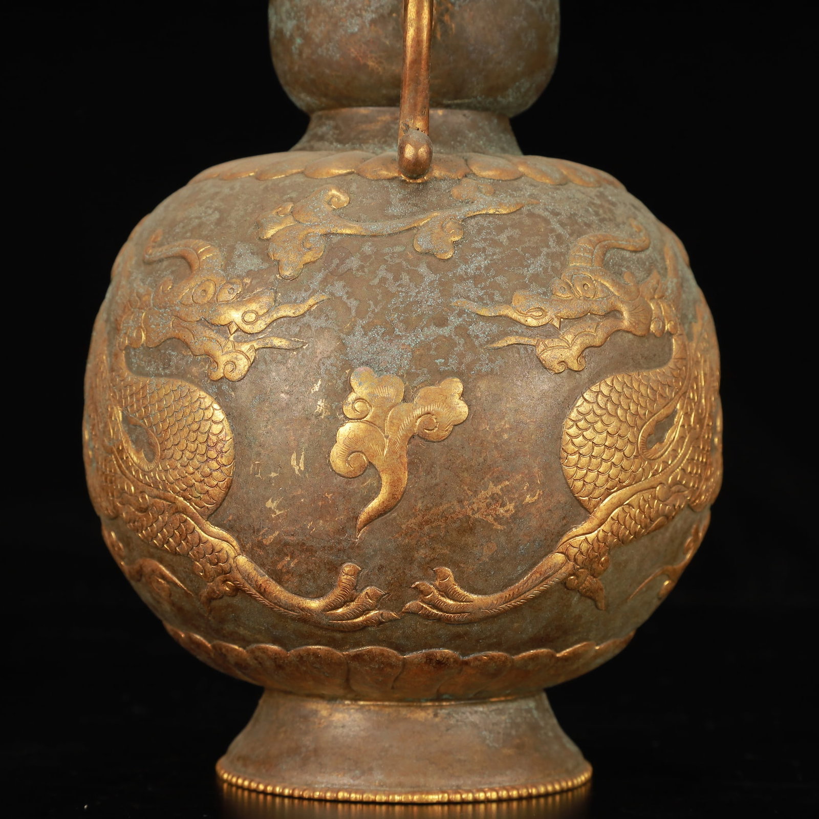 An Exquisite Gilt Bronze Auspicious Cloud and Dragon Pattern Double-Ears Vase - 7