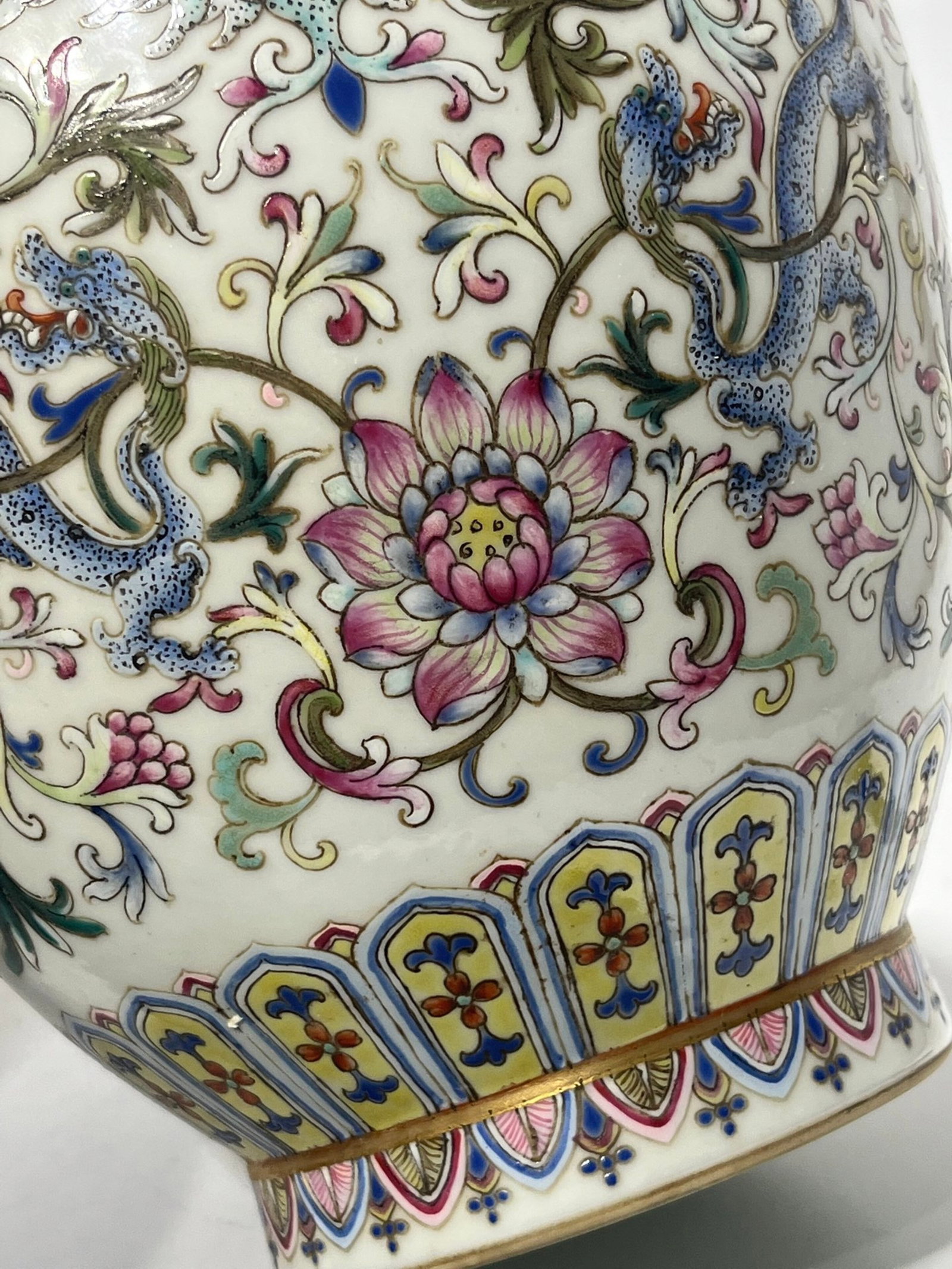 A Rare Famille-Rose Painted Gold Lotus and Dragon Pattern Double-Ears Vase - 10