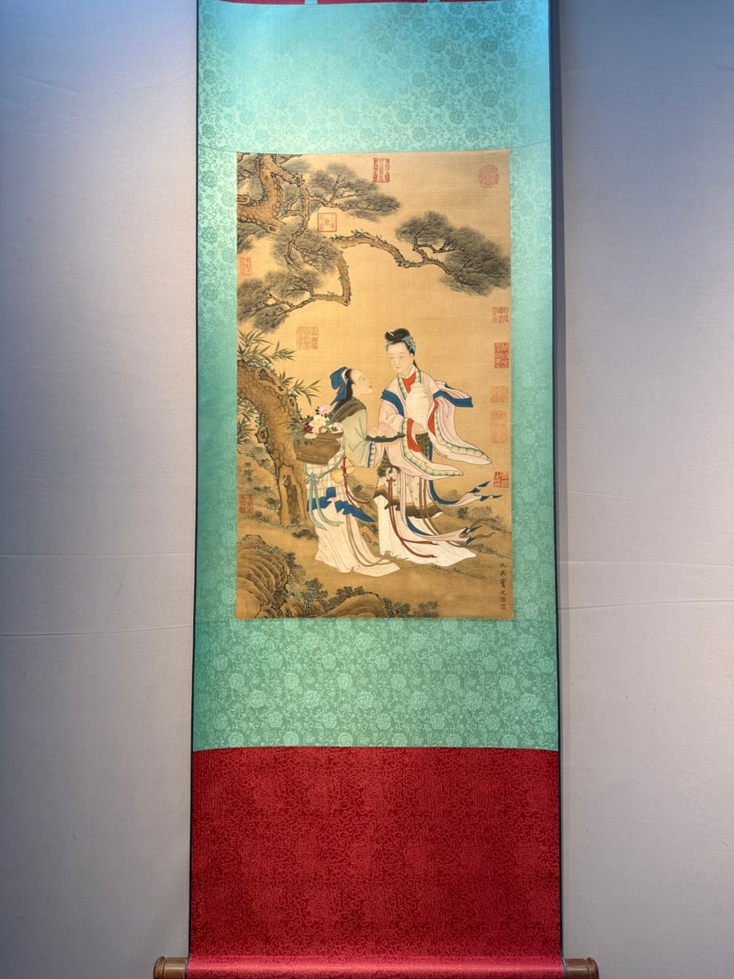 A Chinese Vertical Scroll Ink Painting of Figure on Silk,Chou Ying: Estimated Value:3000-6000 A Chinese Vertical Scroll Ink Painting of Figure on Silk,Chou Ying,Size:(Without frame)29.5inx17.3in