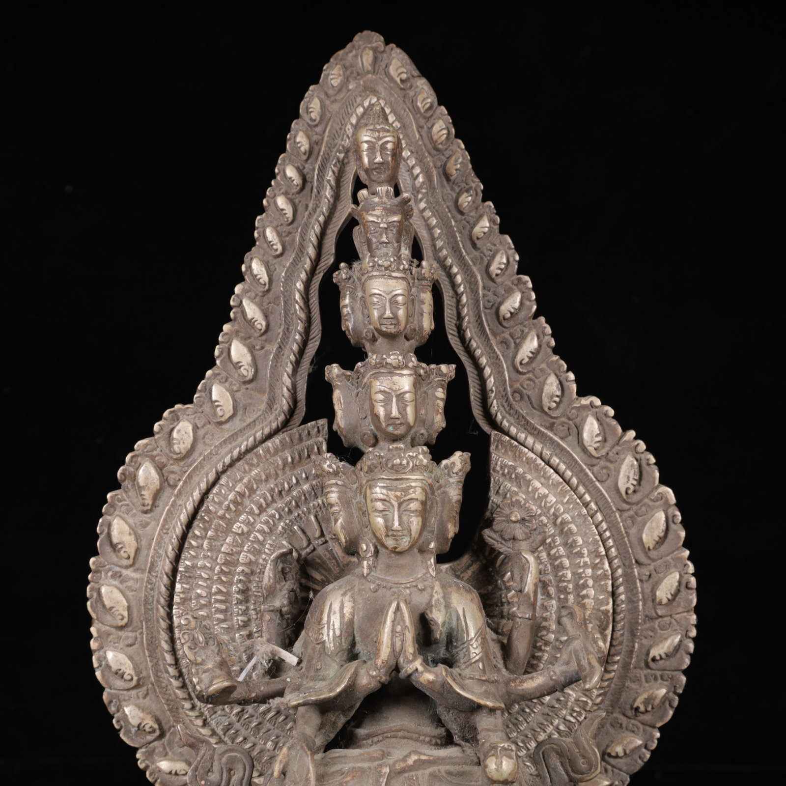 An Exquisite Silver-Plated Bronze Statue of Eleven-Headed Buddha Statue - 2