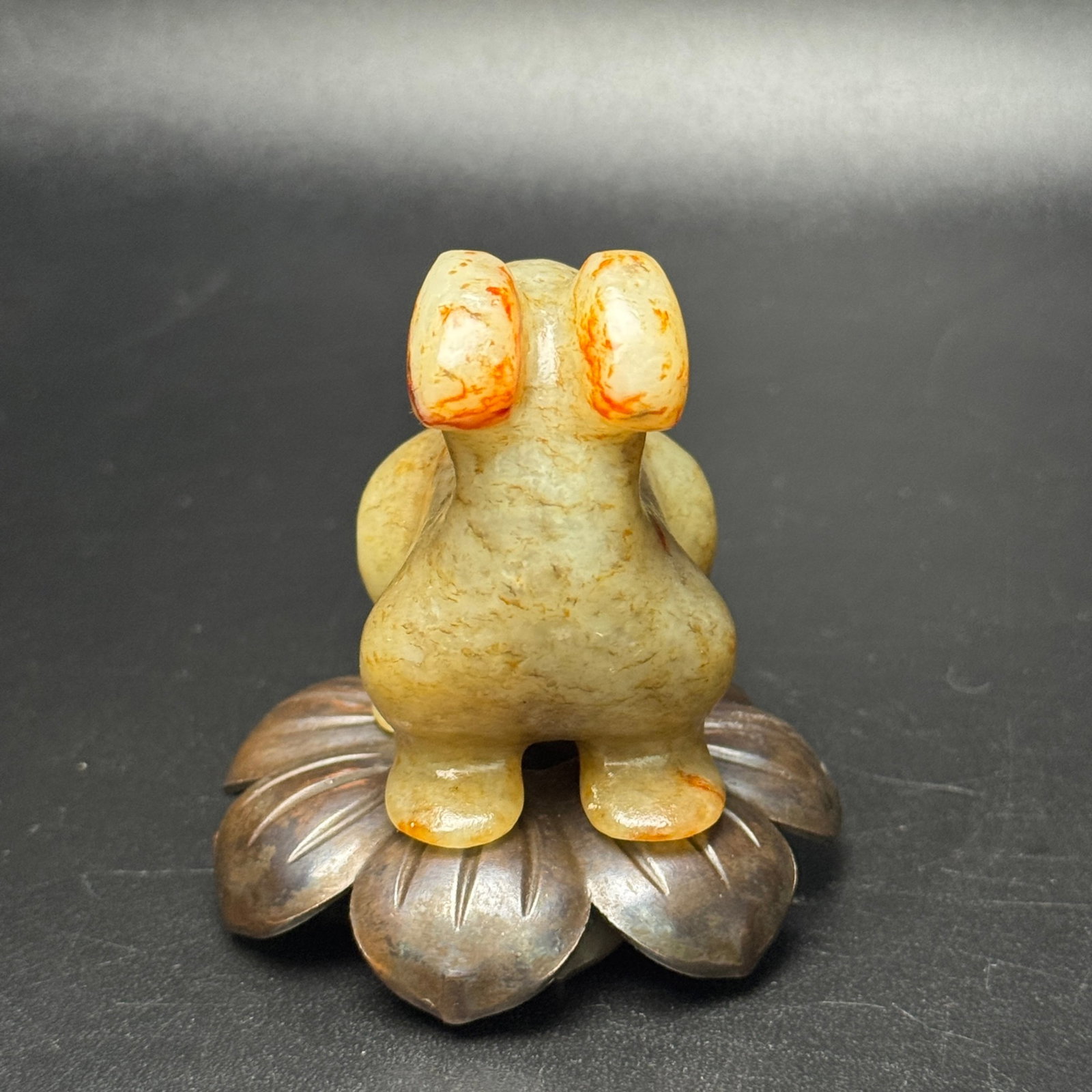 An Exquisite White Jade Sheep Pendant - 4