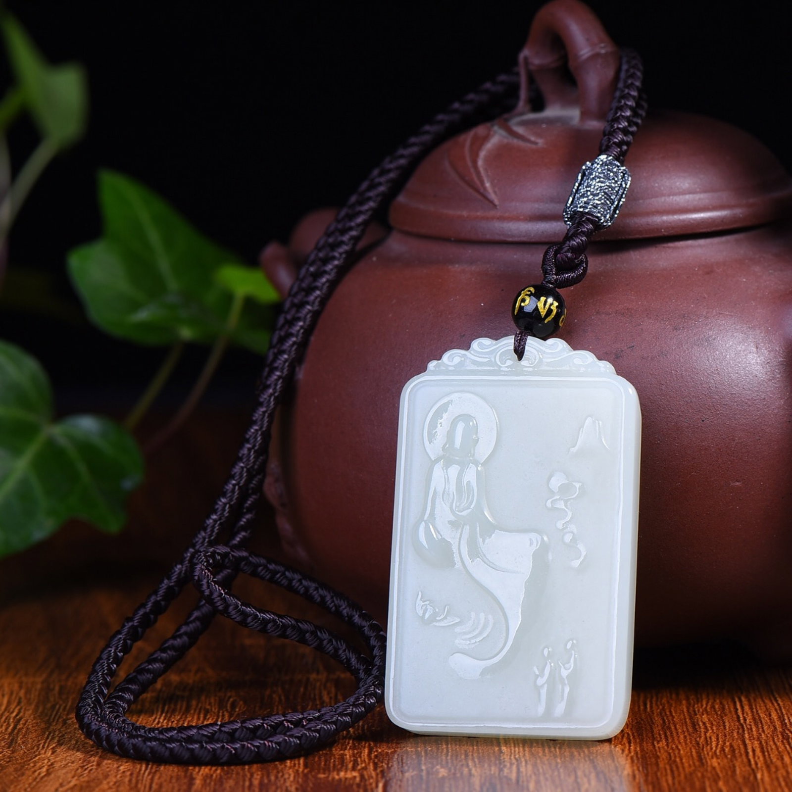 An Exquisite White Jade Buddha Pattern Pendant - 4