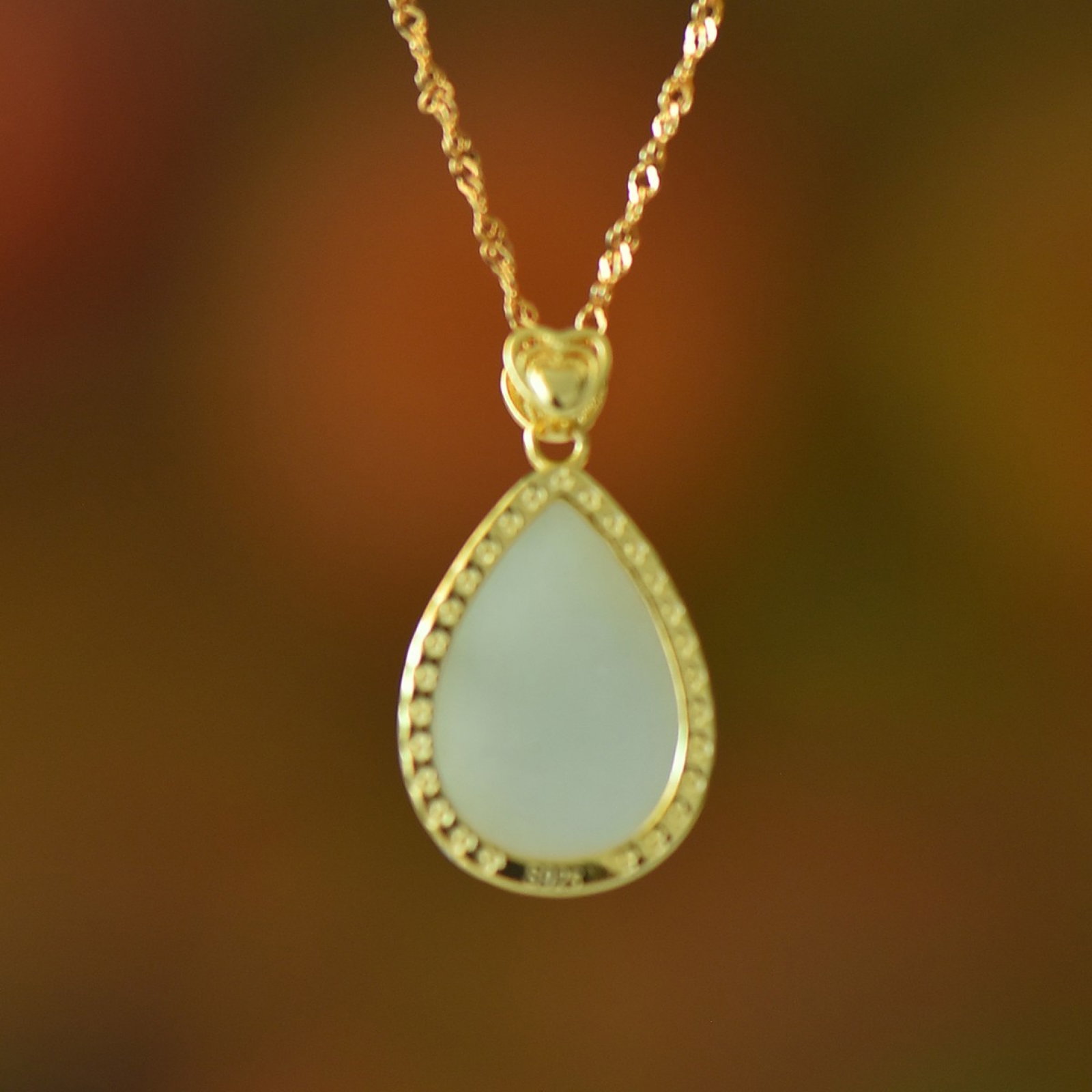 An Exquisite Sterling Silver-Gold Plated Inlaid White Jade Pendant - 5