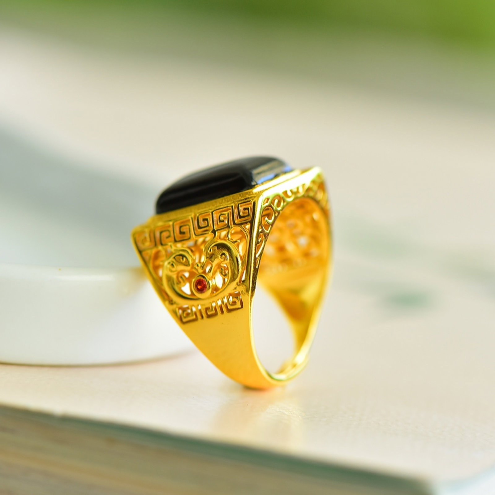 An Exquisite Sterling Silver-Gold Plated Inlaid Black Jade Ring,Inlaid Diamond - 5