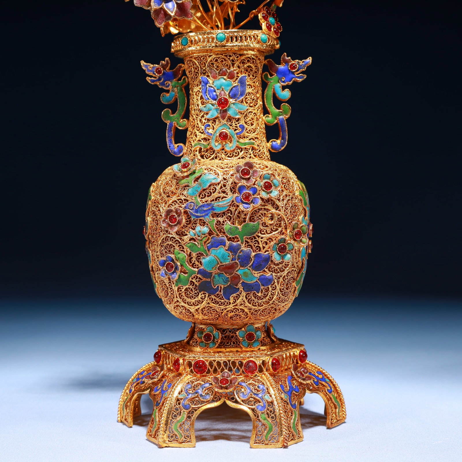 An Exquisite Filigree and Gilding Lotus Pattern Double-Ears Flower Vase,Inlaid Gems - 3