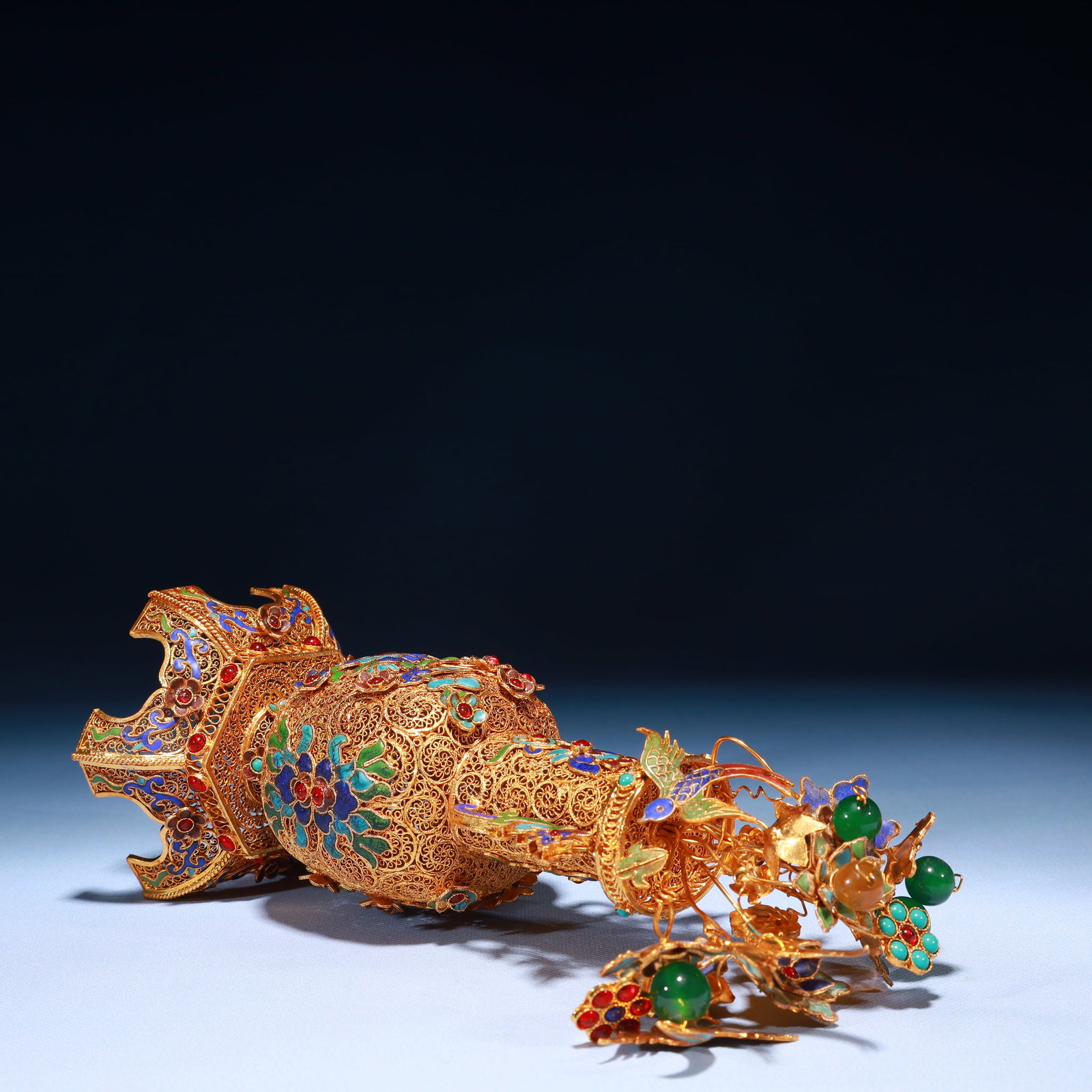 An Exquisite Filigree and Gilding Lotus Pattern Double-Ears Flower Vase,Inlaid Gems - 9