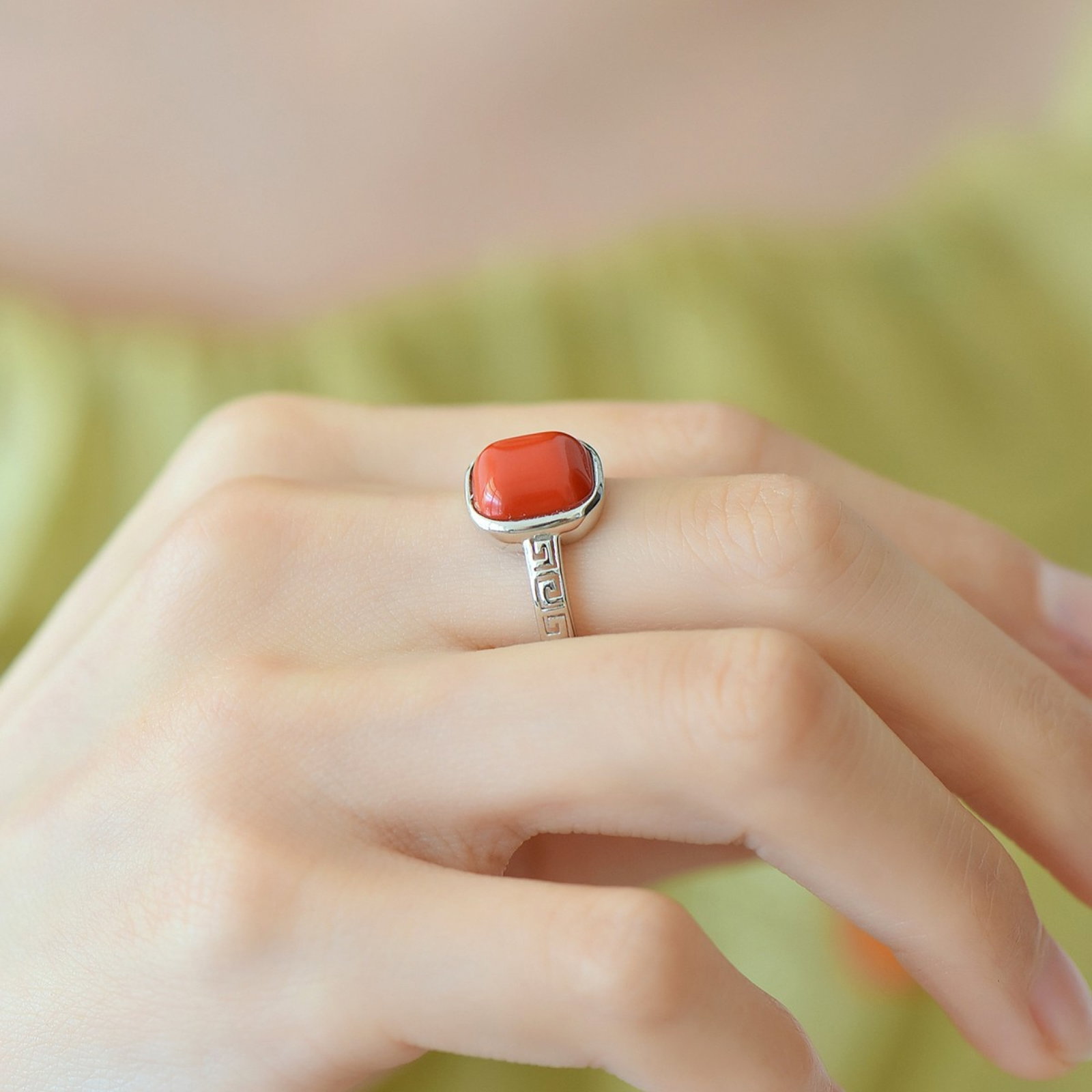 An Exquisite Sterling Silver Inlaid Cinnabar Ring - 6