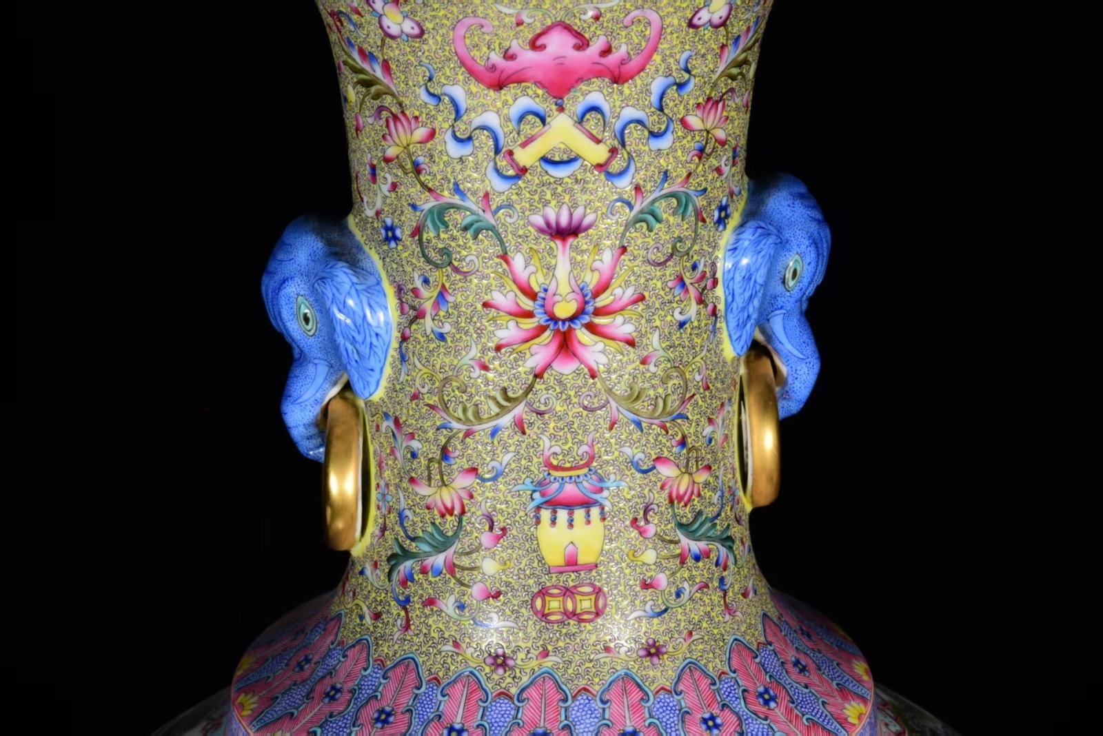 A Huge Enamel Painted Gold Landscape and Sheep Pattern Elephant-Ears Vase - 11