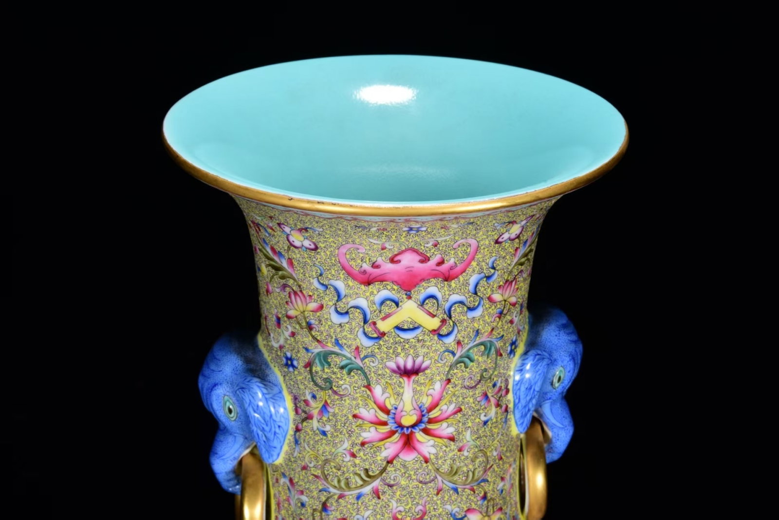 A Huge Enamel Painted Gold Landscape and Sheep Pattern Elephant-Ears Vase - 4