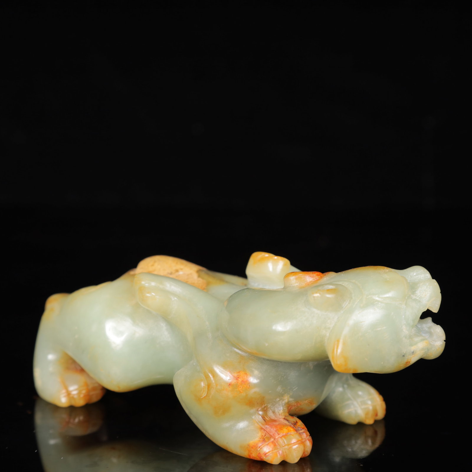 An Exquisite White Jade Lion Ornament - 6