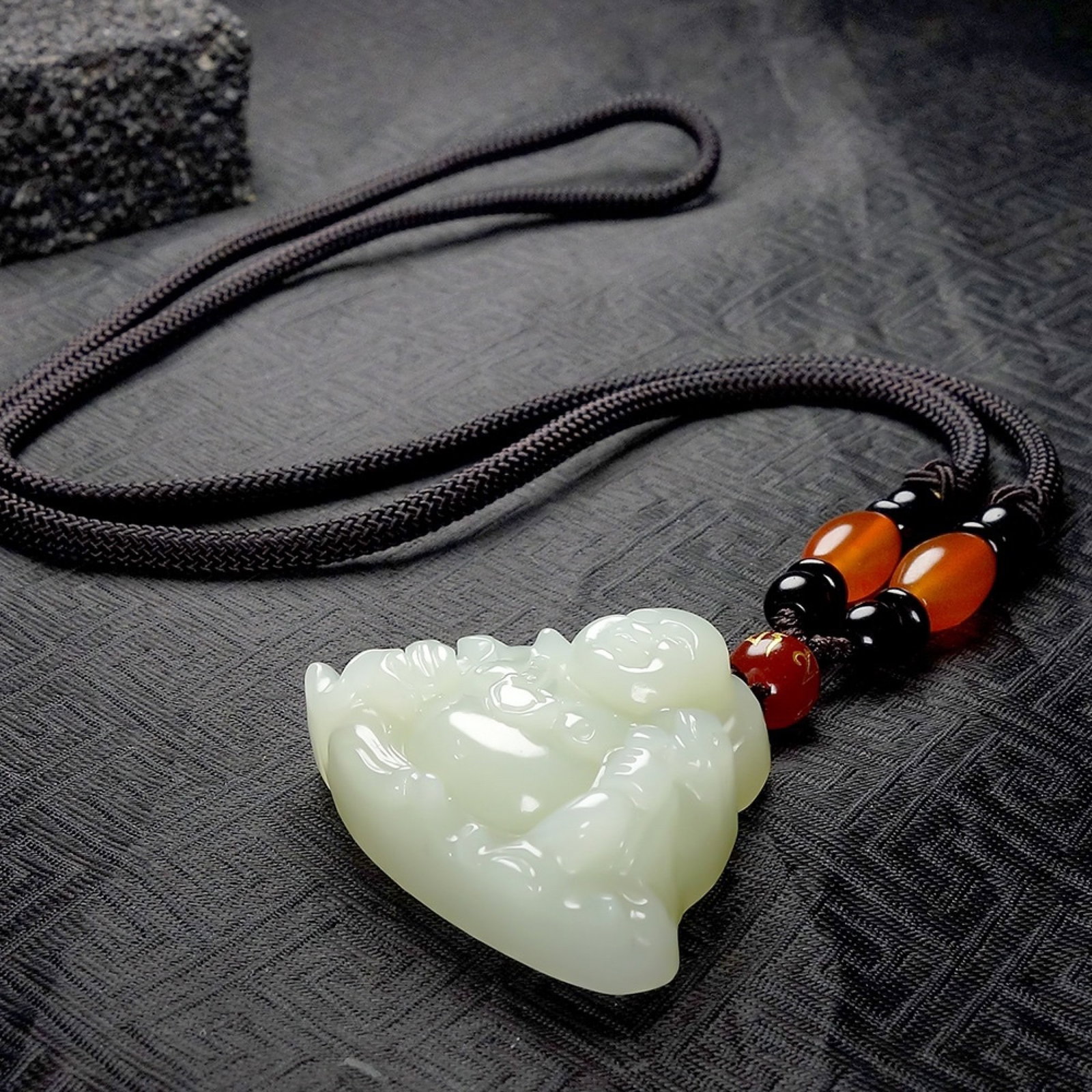 An Exquisite White Jade Statue of Maitreya Buddha Pendant - 6