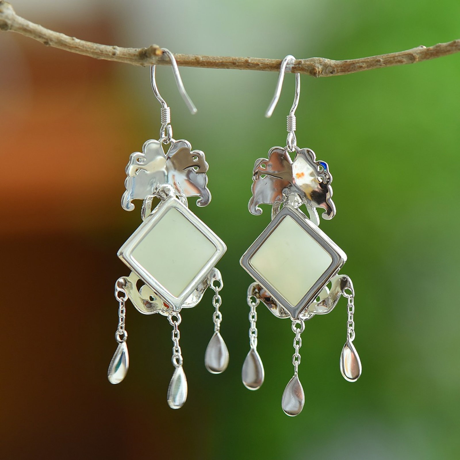 A Pair of Exquisite Sterling Silver Inlaid White Jade Earrings,Inlaid Pearls - 5