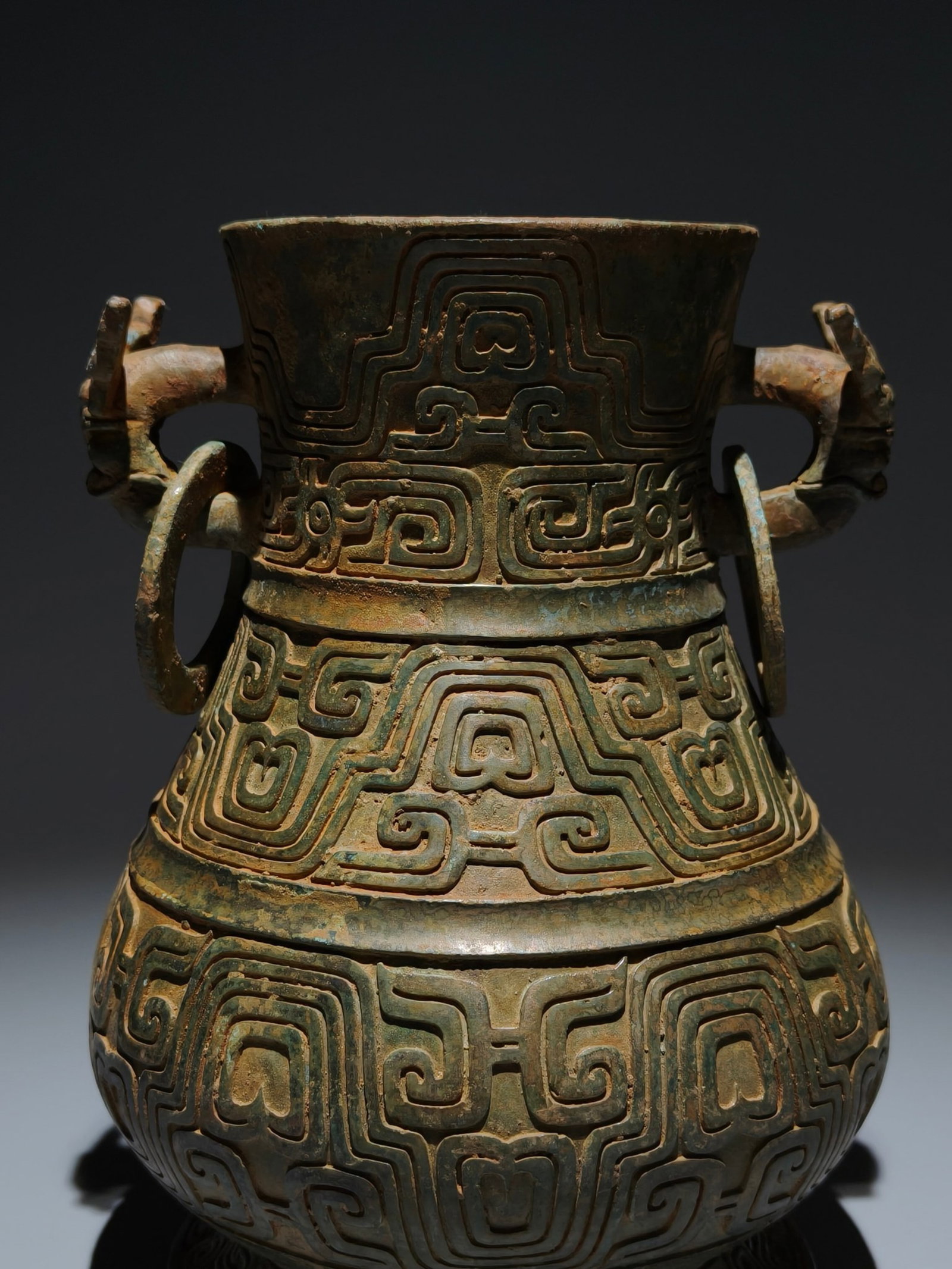 An Archaic Bronze Beast-Ears Pot,With Inscription - 2