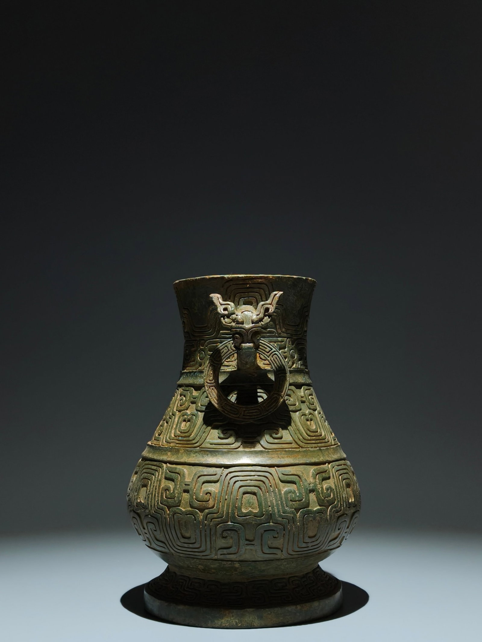 An Archaic Bronze Beast-Ears Pot,With Inscription - 3