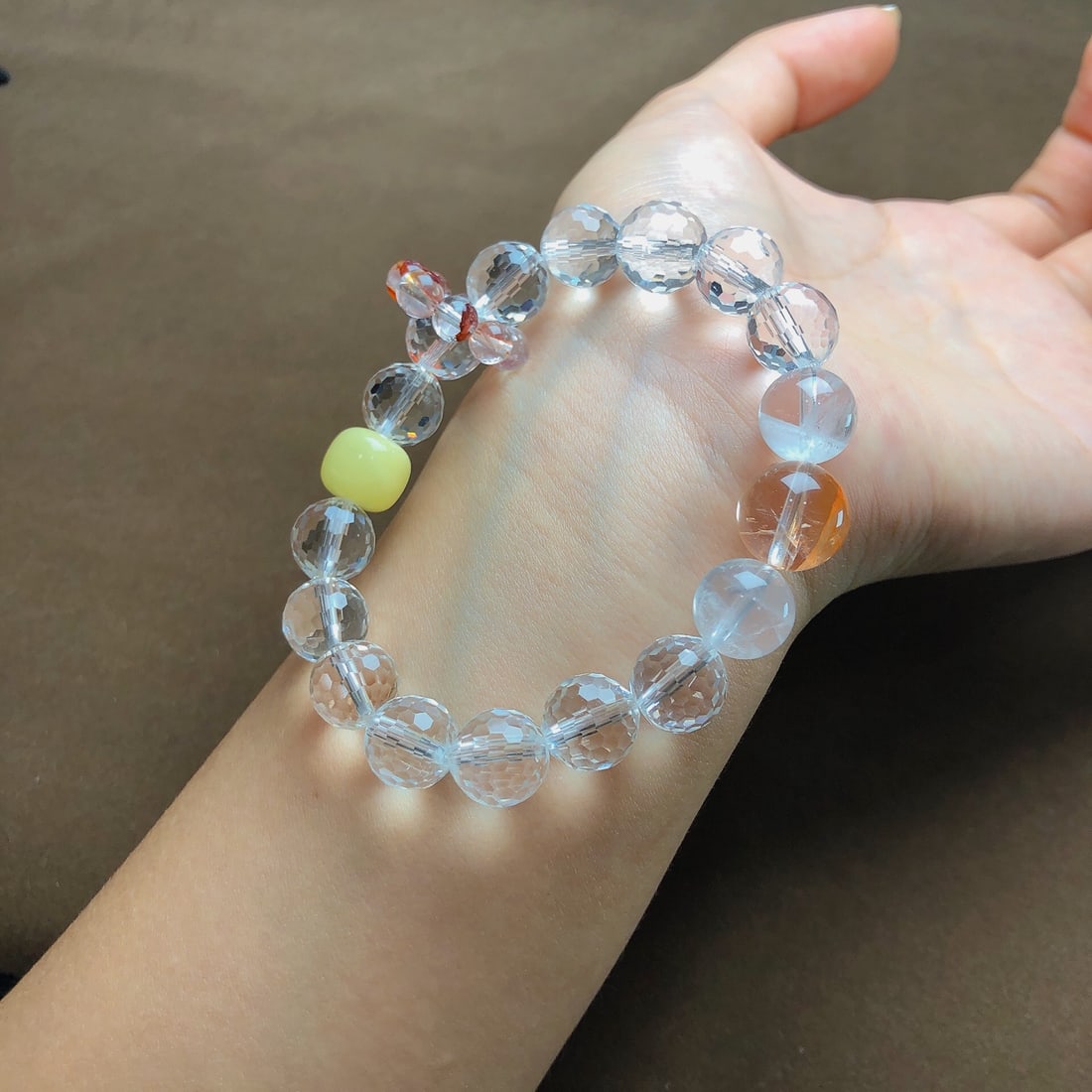 An Exquisite Crystal Bracelets - 3