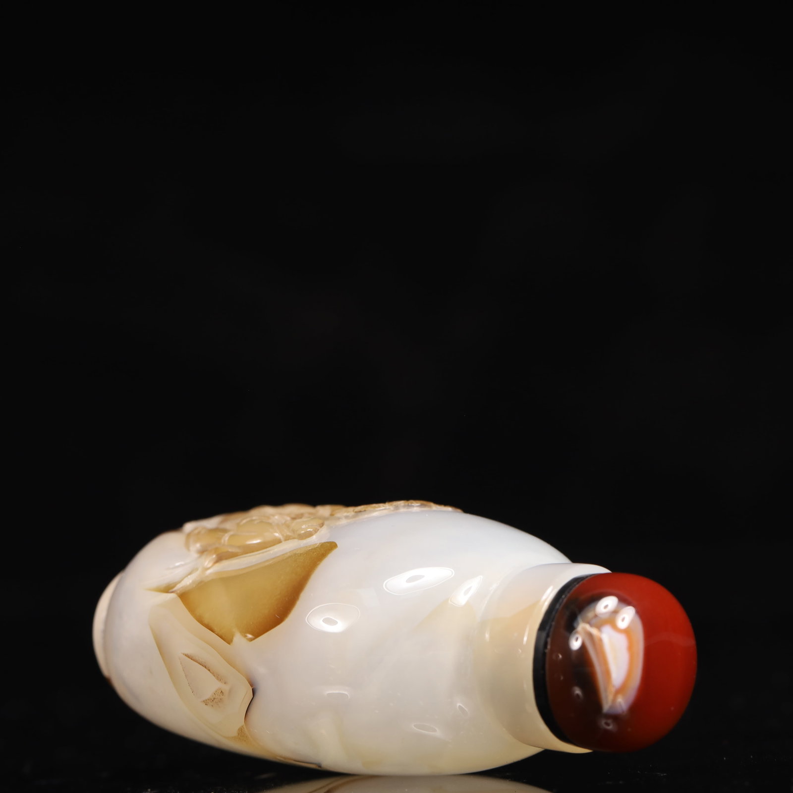 An Exquisite Agate Figure and Pine Pattern Snuff Bottle - 7