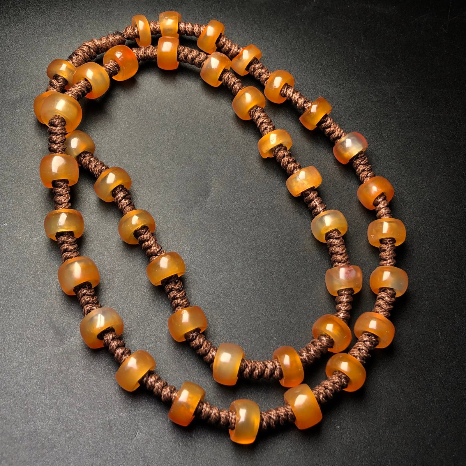 An Exquisite Agate Necklace - 5