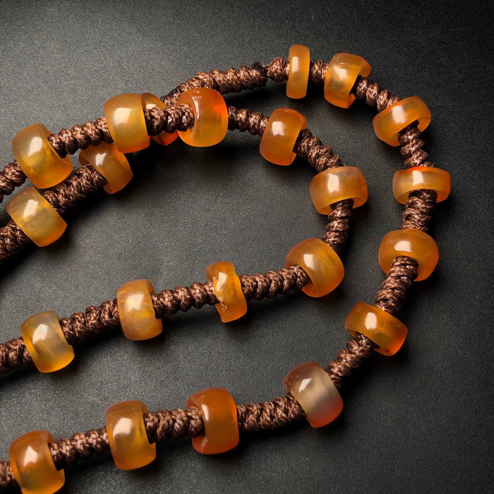 An Exquisite Agate Necklace - 6