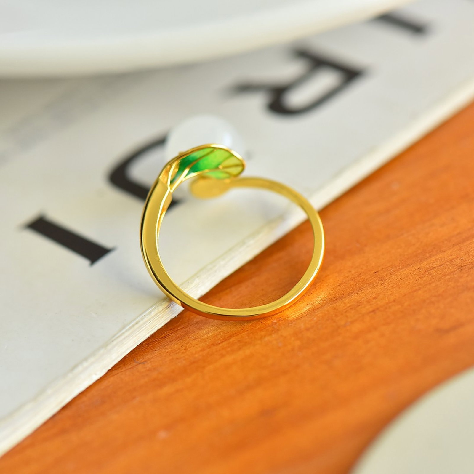 An Exquisite Sterling Silver-Gold Plated Inlaid White Jade Enamel Ring - 5