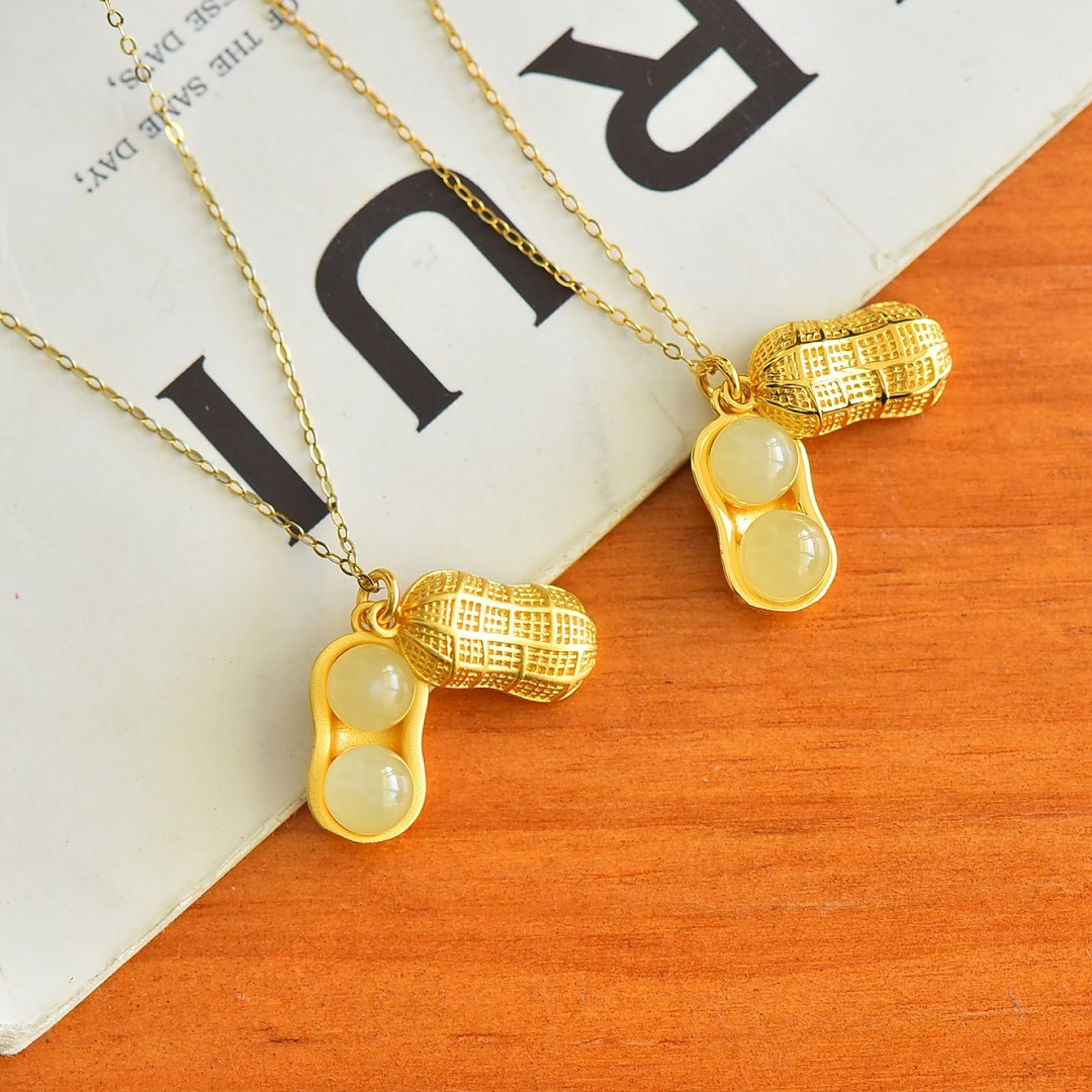 An Exquisite Sterling Silver-Gold Plated Inlaid White Jade Pendant - 5