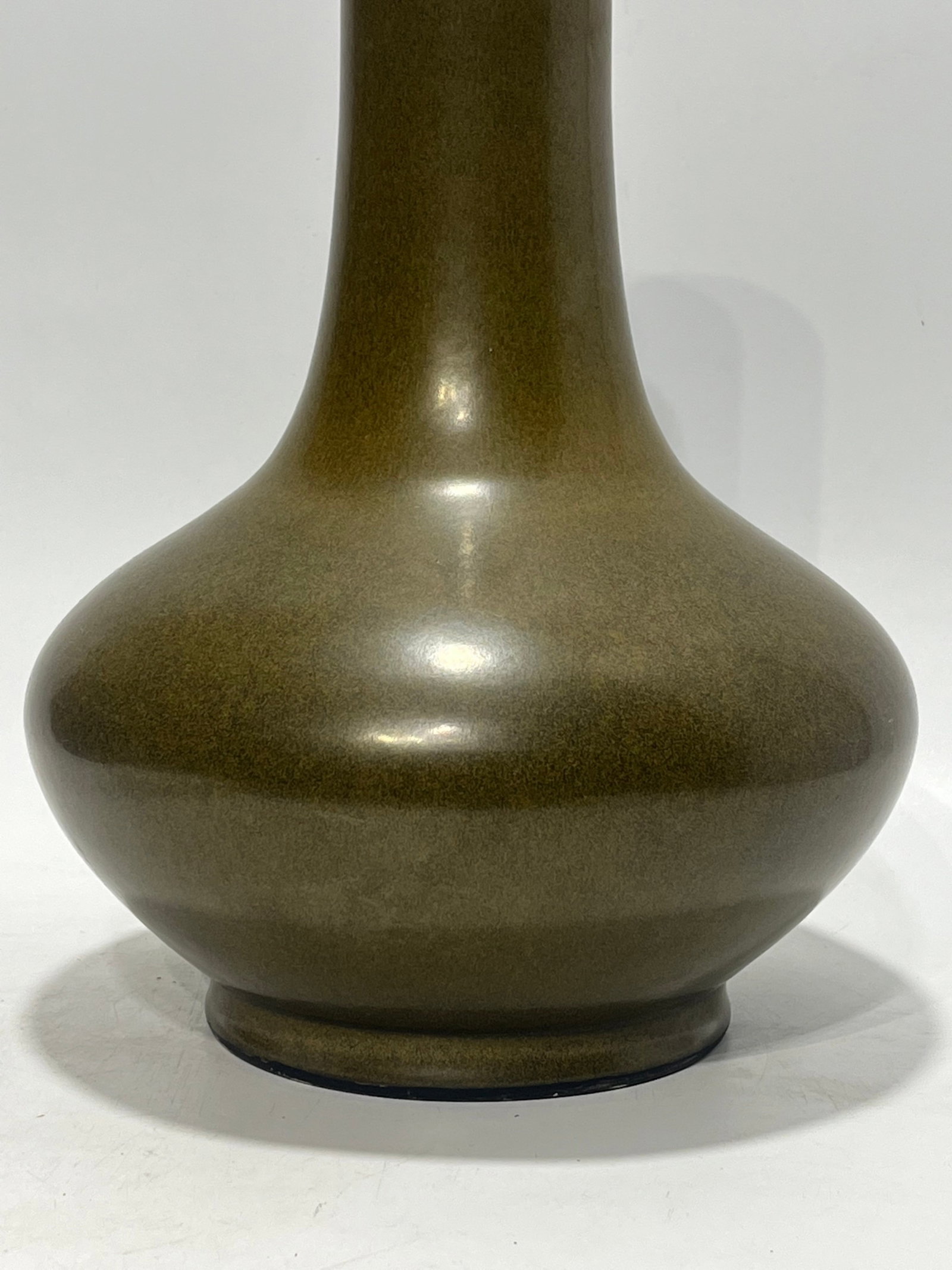 A Rare Teadust Glazed Vase - 3