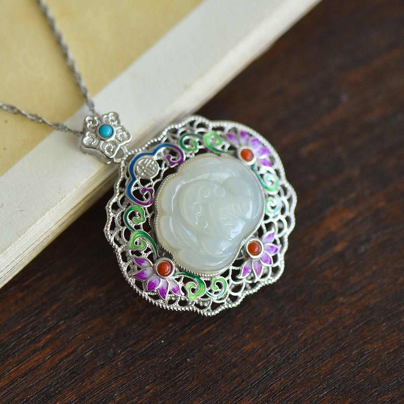An Exquisite Sterling Silver Inlaid White Jade Pendant - 2