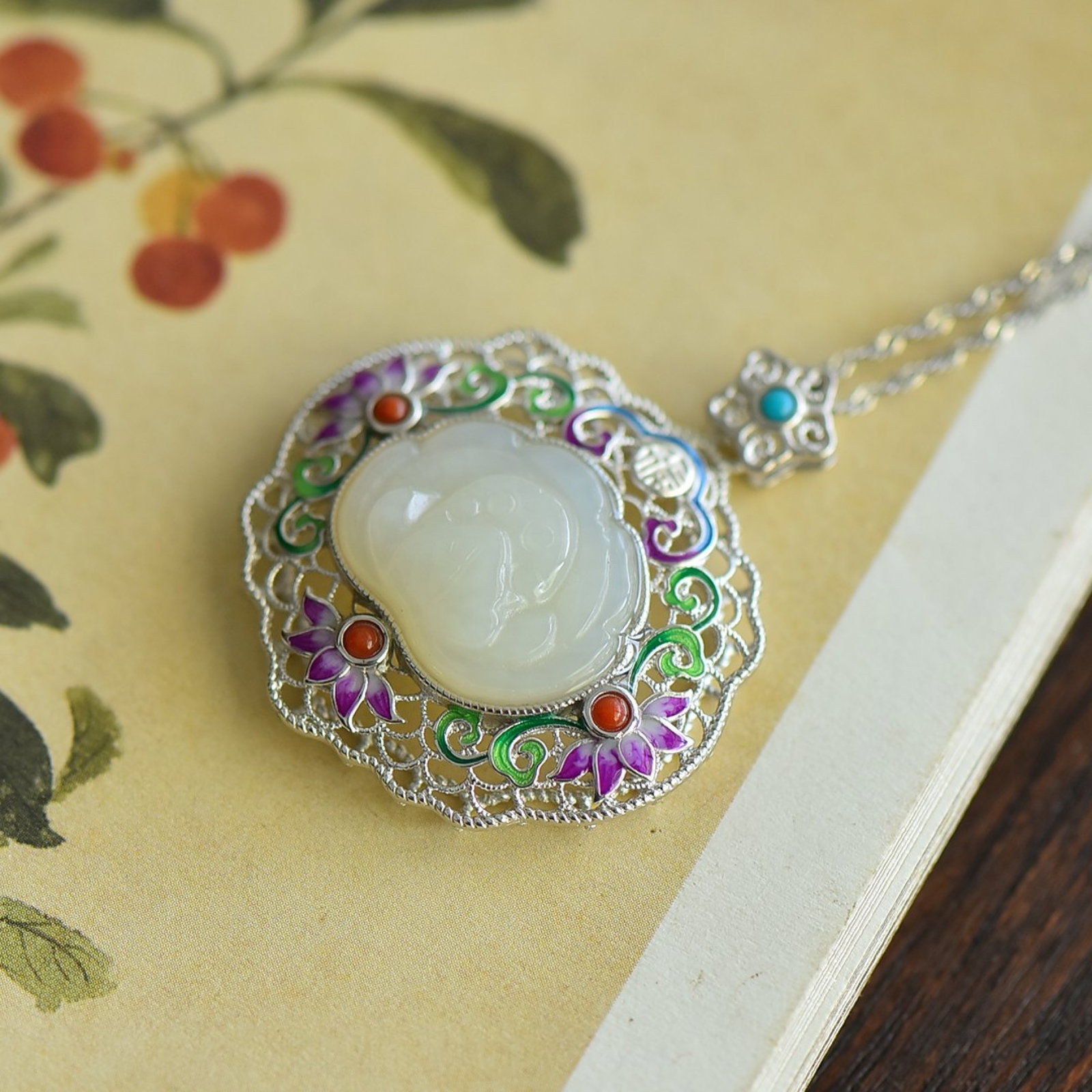An Exquisite Sterling Silver Inlaid White Jade Pendant - 3