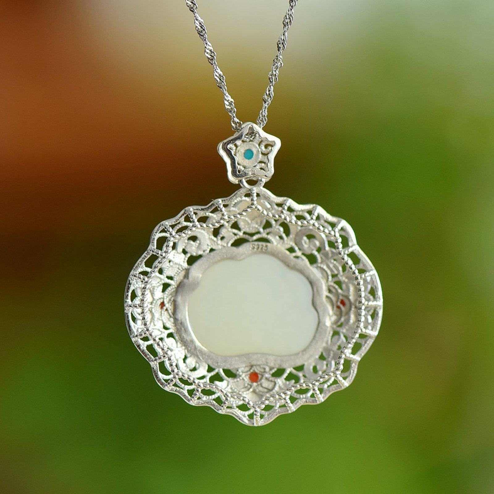 An Exquisite Sterling Silver Inlaid White Jade Pendant - 5