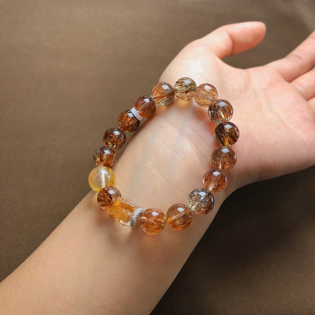 An Exquisite Crystal Bracelets - 4