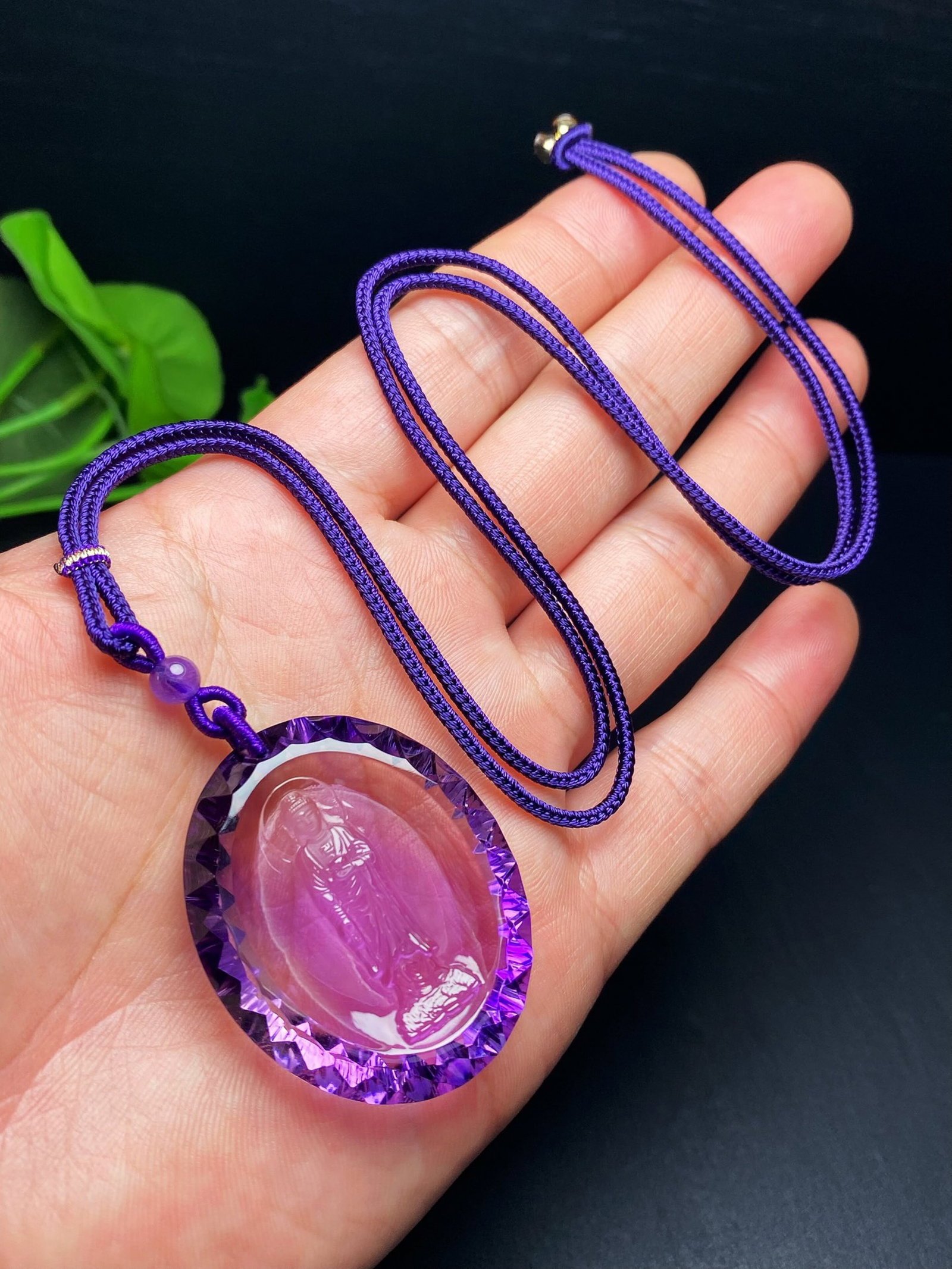 An Exquisite Crystal Sakyamuni Pattern Pendant - 6