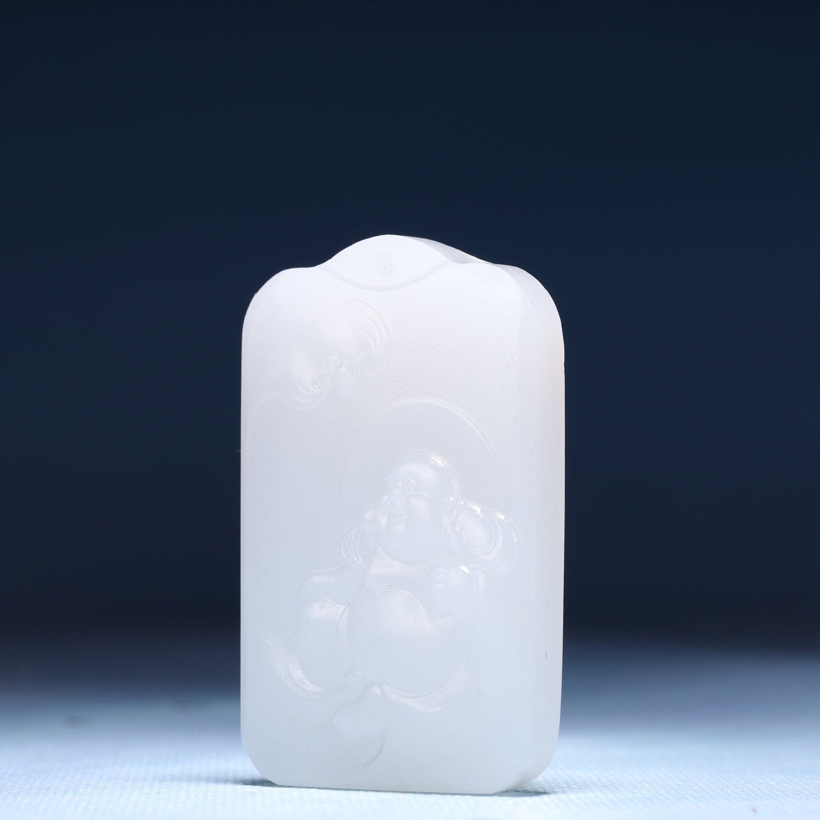 An Exquisite White Jade Statue of Maitreya Buddha Pendant - 2