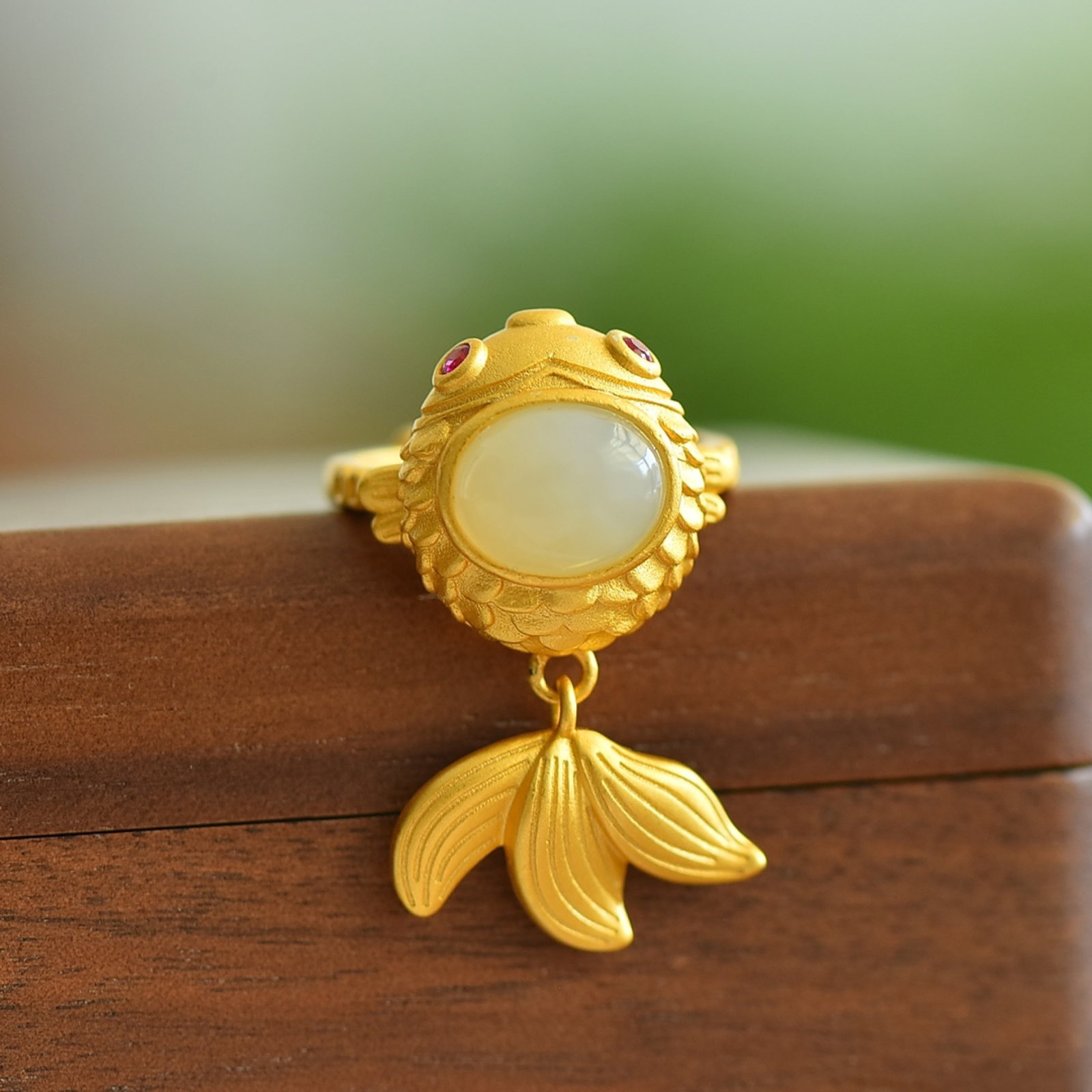 An Exquisite Sterling Silver-Gold Plated Inlaid White Jade Ring - 2