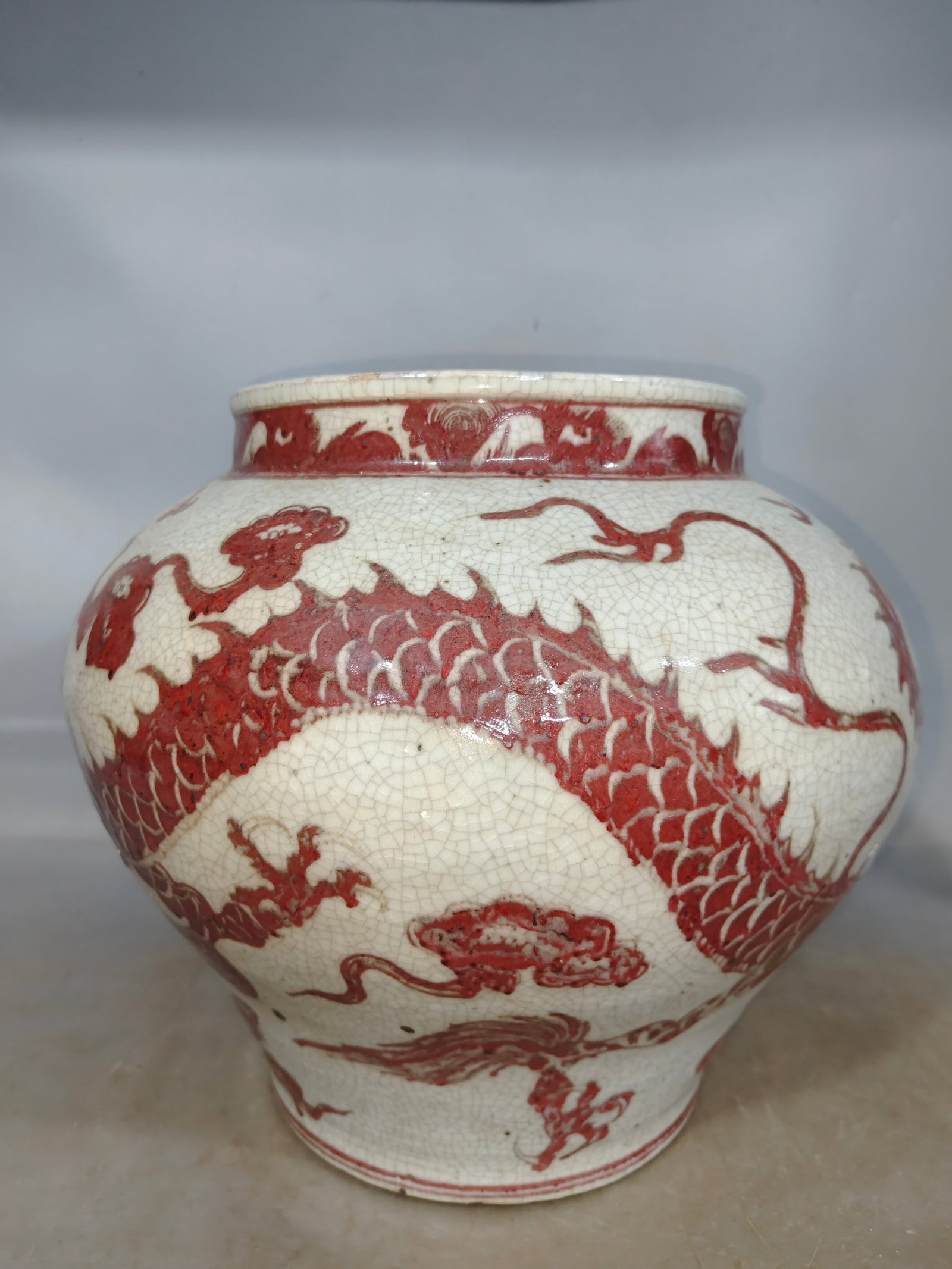 A Pair of Rare Underglaze-Red Auspicious Cloud and Dragon Pattern Jars - 4