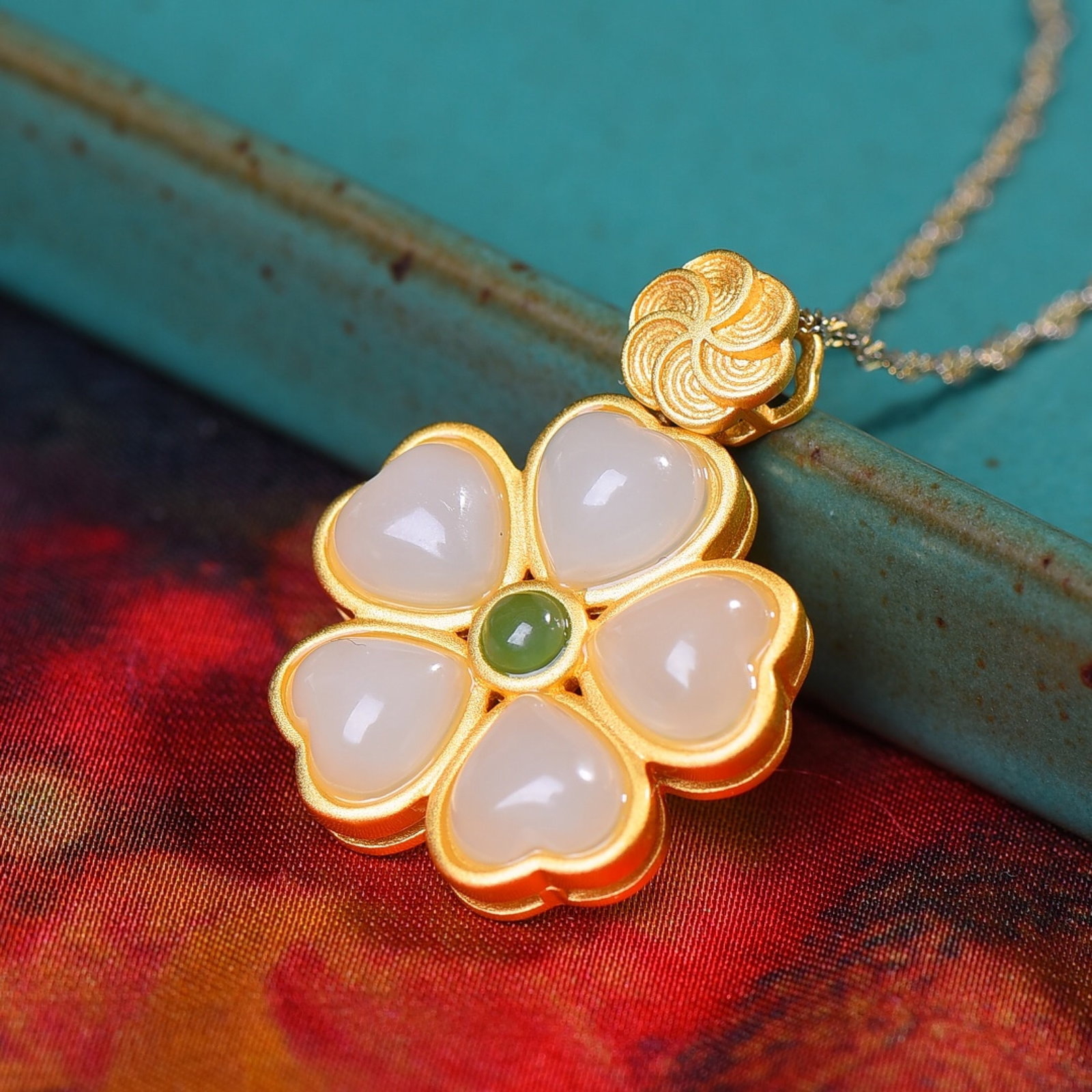 An Exquisite Sterling Silver-Gold Plated Inlaid White Jade Pendant - 3