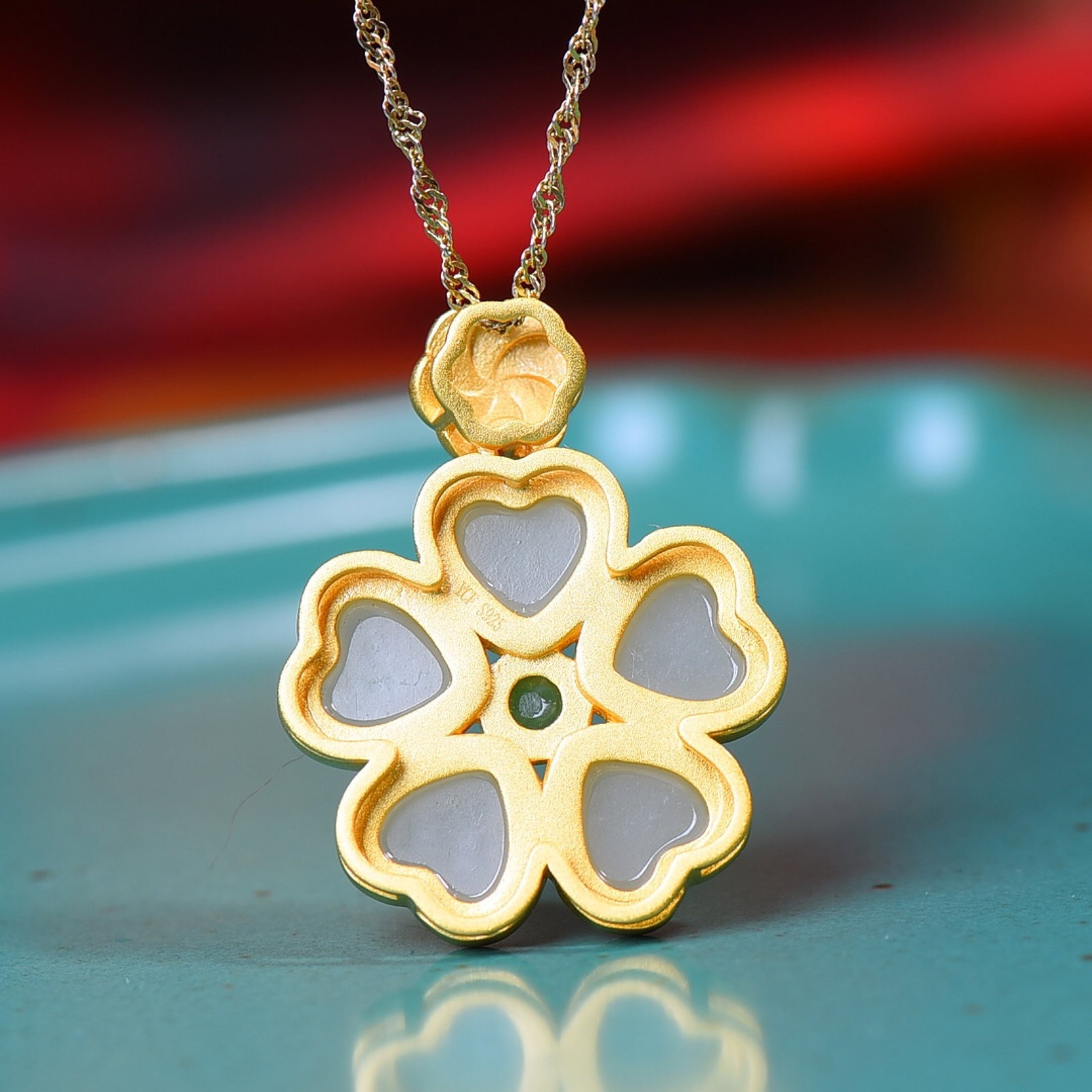 An Exquisite Sterling Silver-Gold Plated Inlaid White Jade Pendant - 5