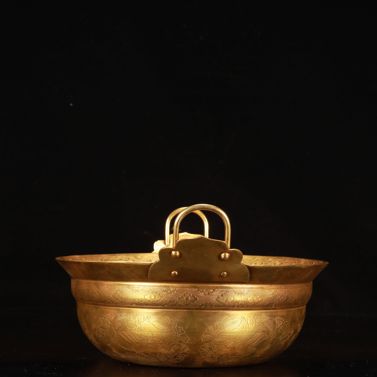 An Exquisite Gilt Bronze Flower Auspicious Beast Pattern Basin - 3