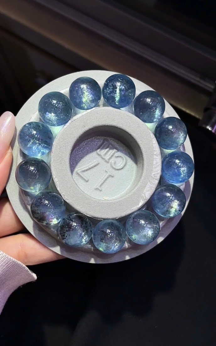 An Exquisite Aquamarine Bracelets - 2