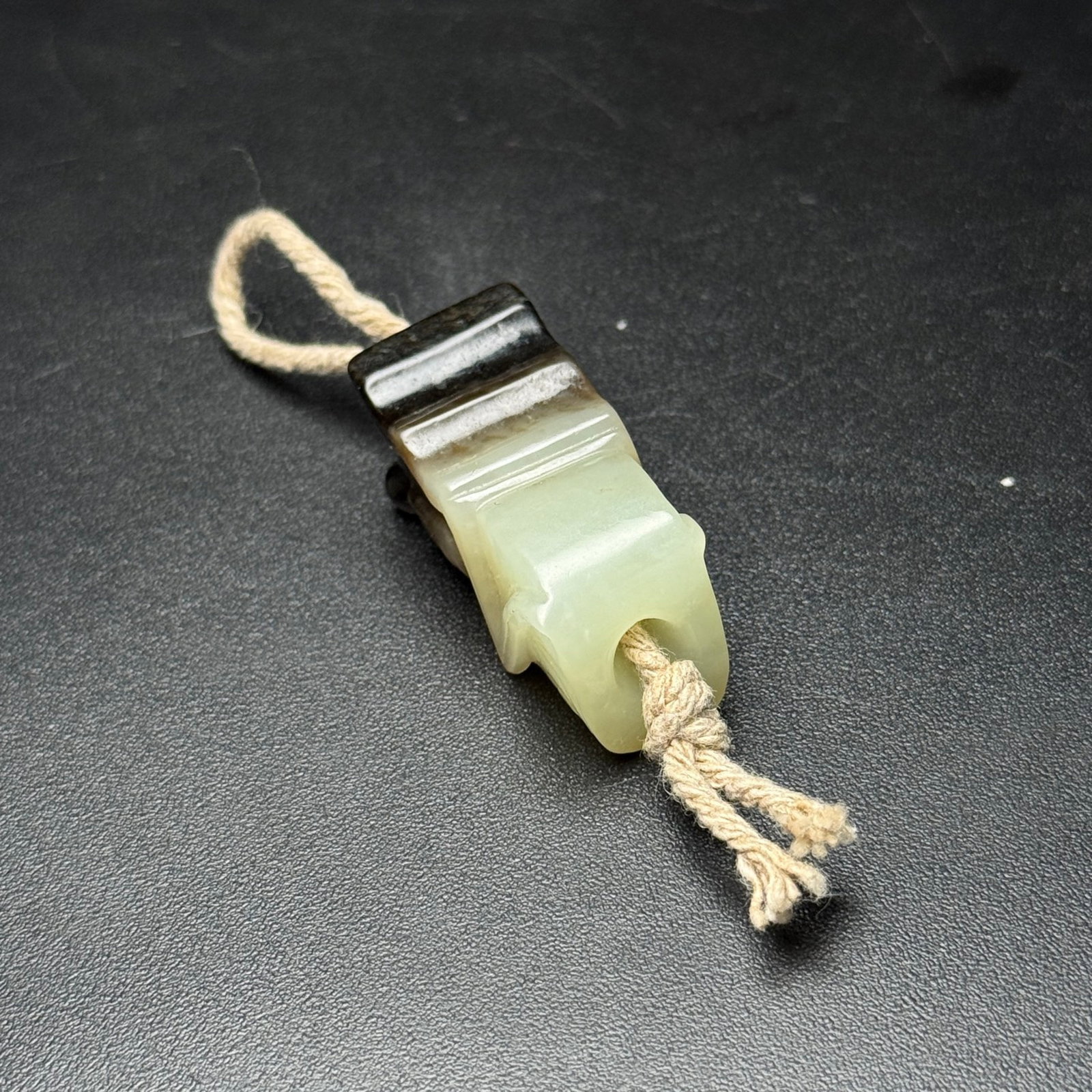 An Exquisite White Jade Cicada Pendant - 6