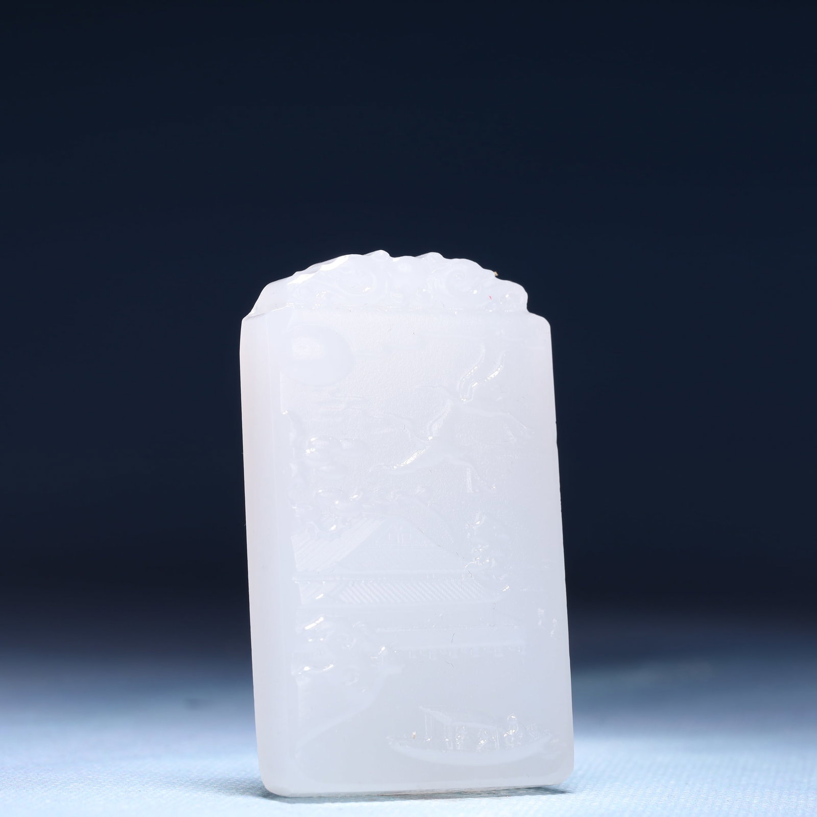 An Exquisite White Jade Landscape Pattern Pendant - 3