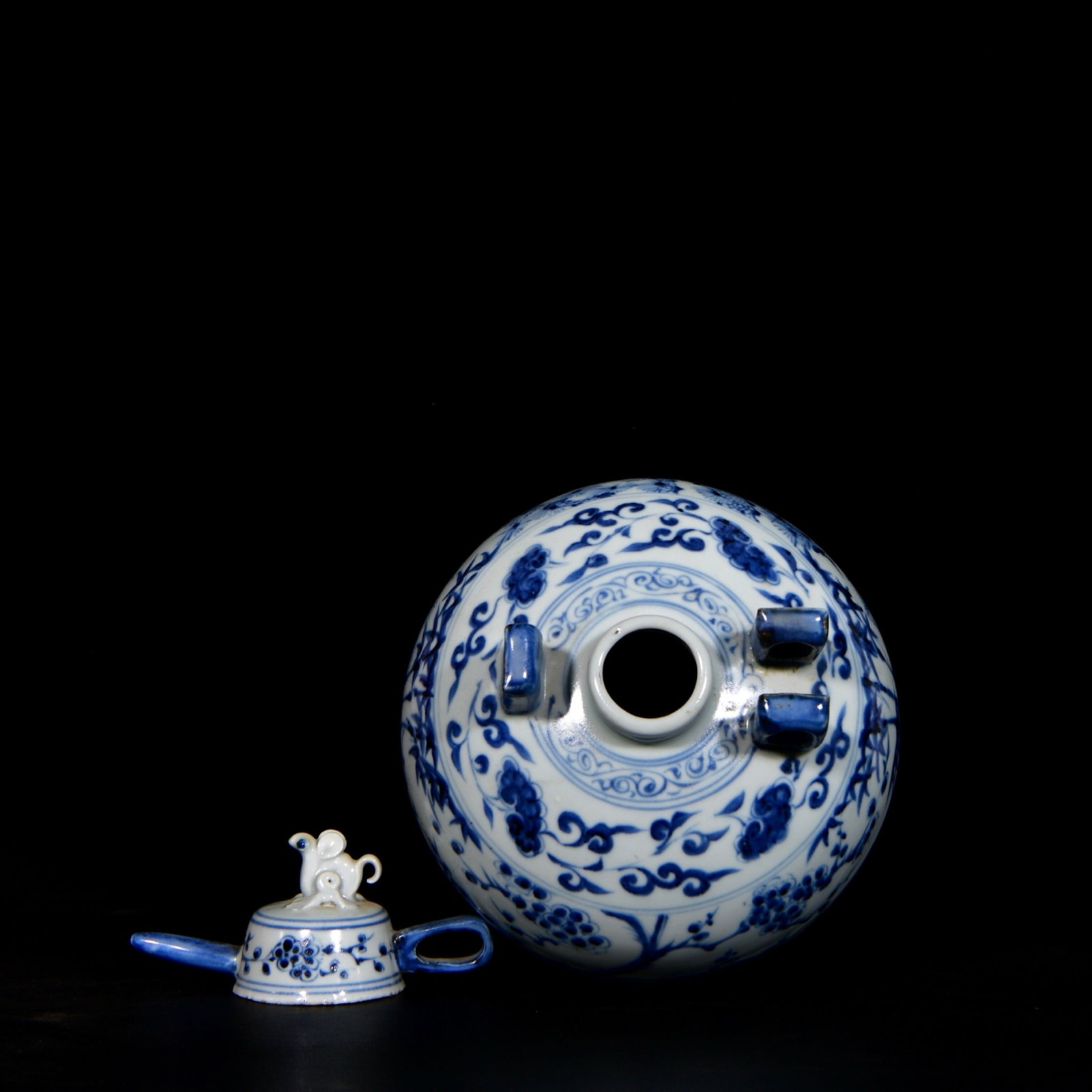An Exquisite Blue and White Pine, Bamboo and Plum Blossom Pattern Jar with Cover - 8