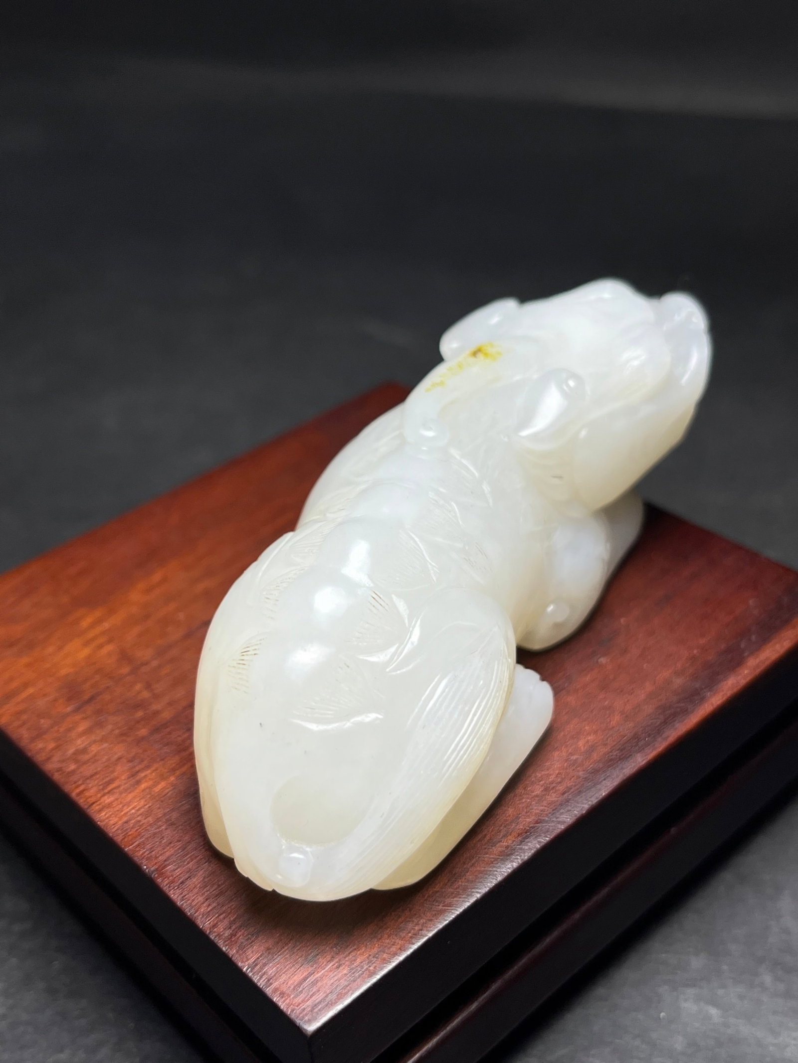 An Exquisite White Jade Auspicious Beast Hand Piece - 3