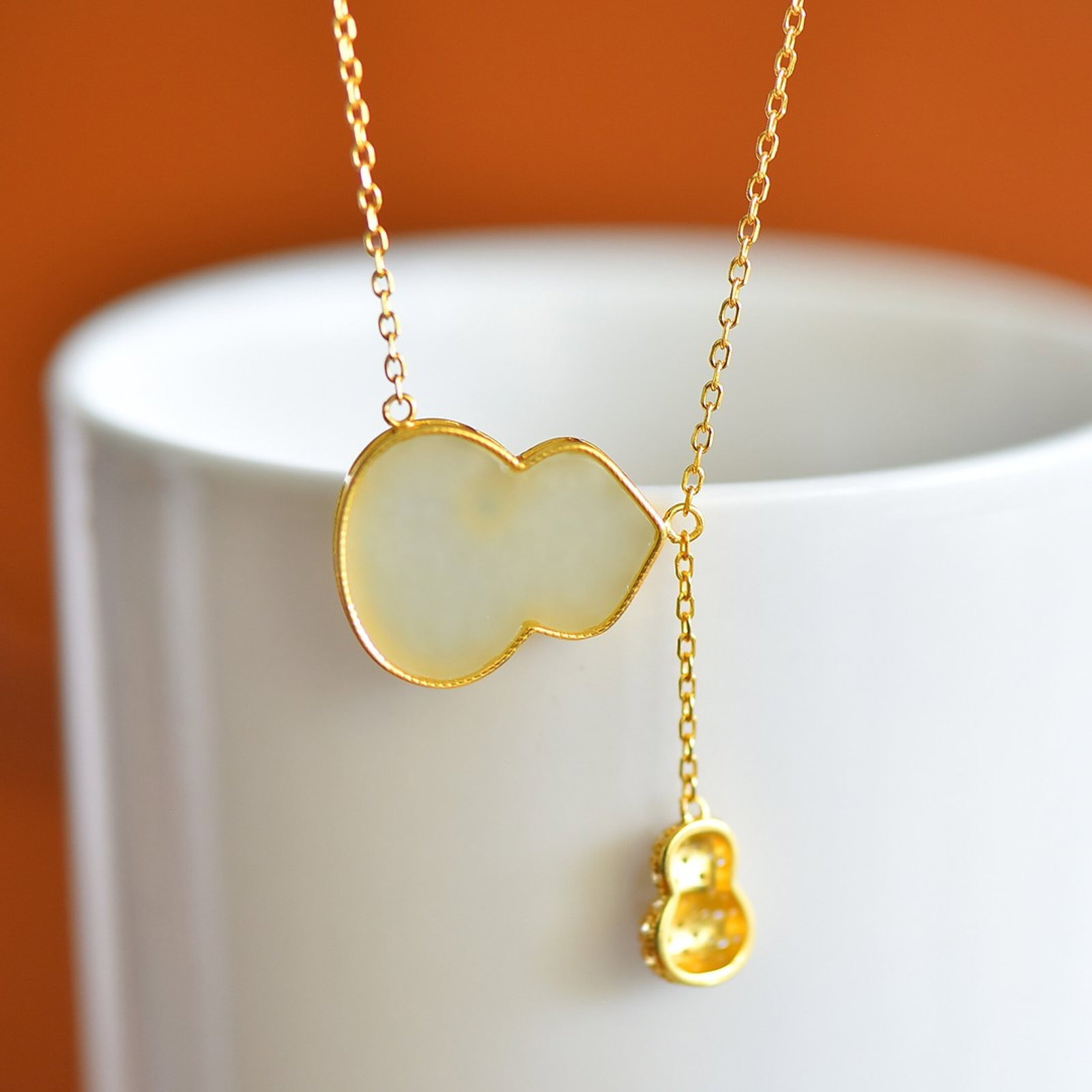 An Exquisite Sterling Silver-Gold Plated Inlaid White Jade Gourd Pendant,Inlaid Diamonds - 4