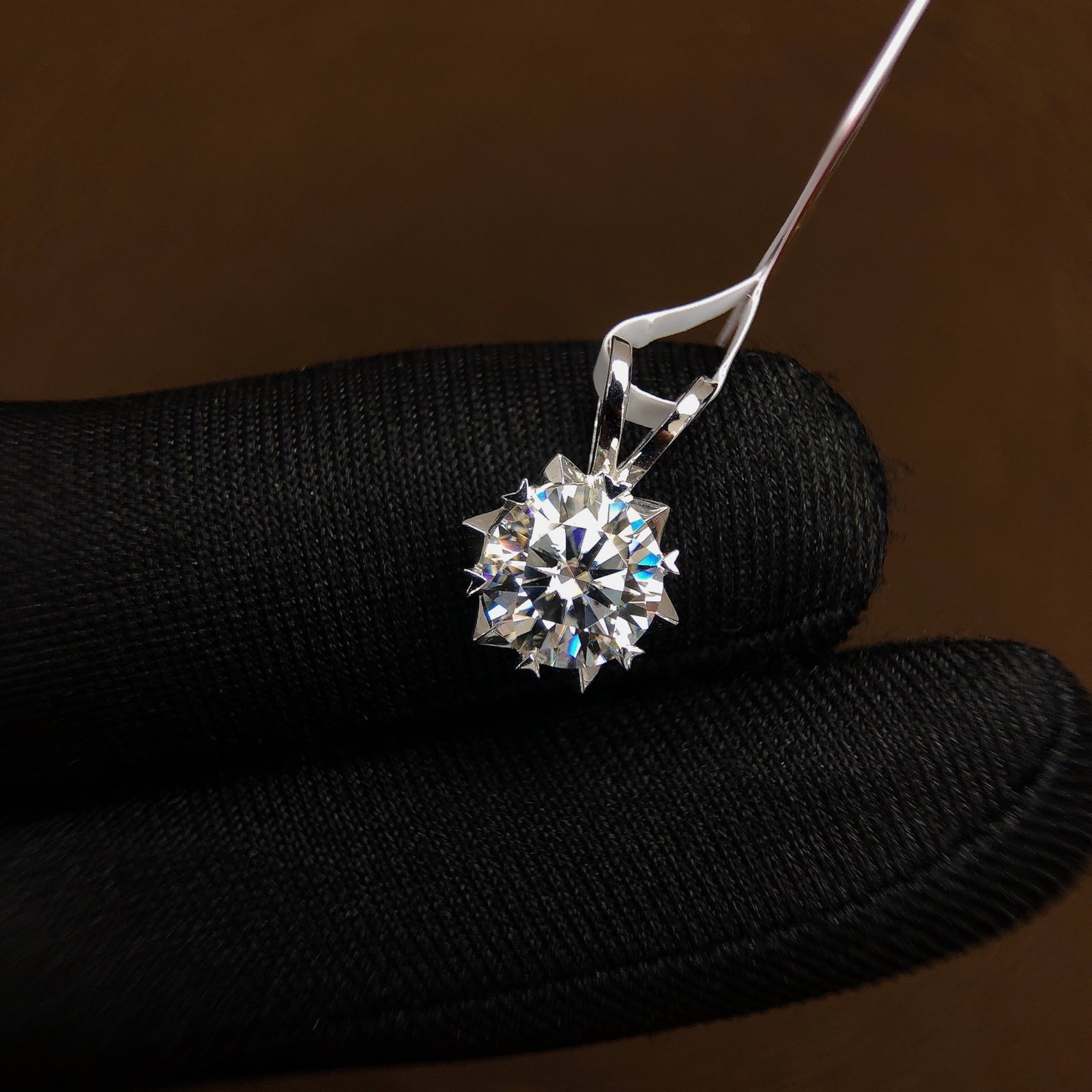 2Ctw Diamond Pendant - 5