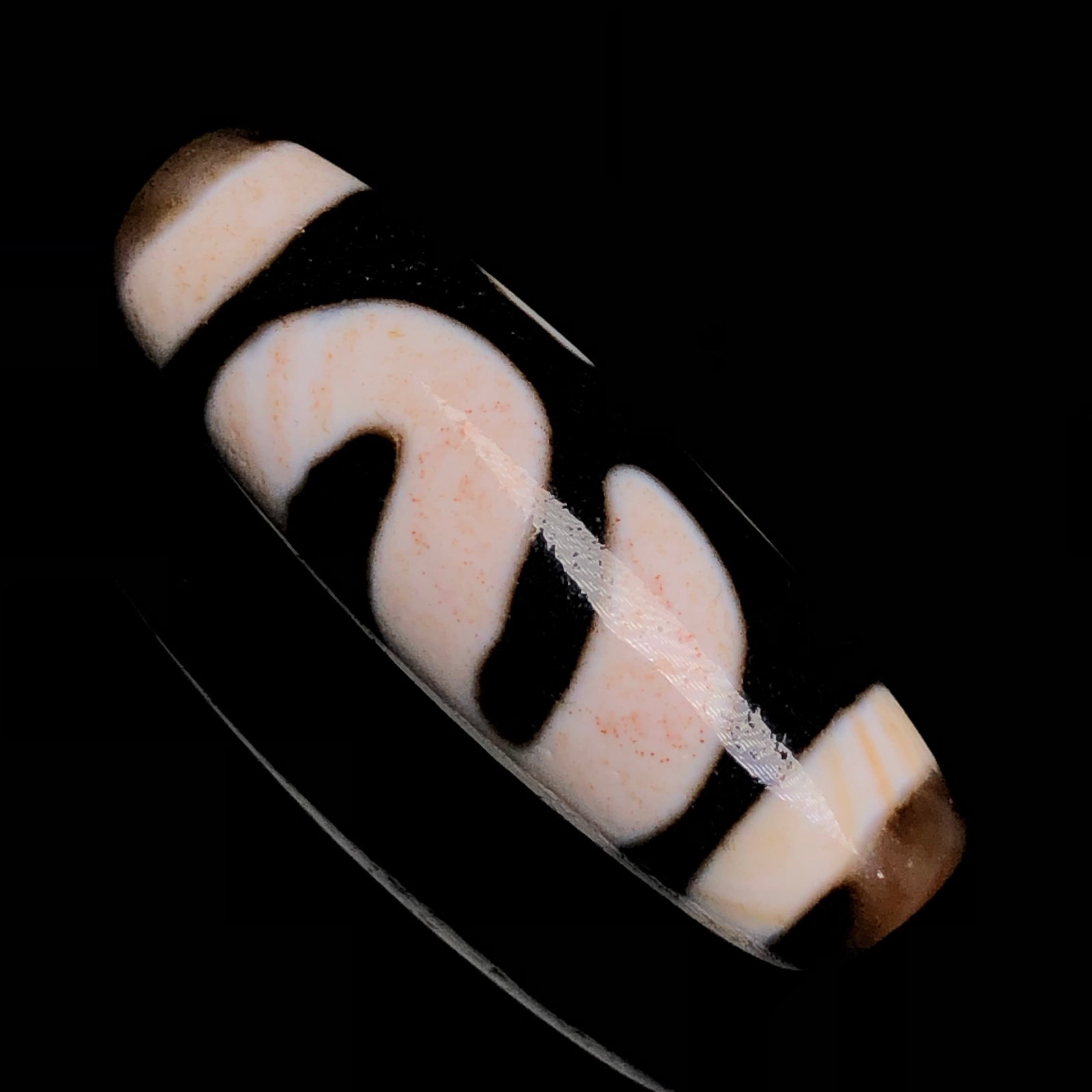 An Exquisite Dzi Bead Pendant - 3