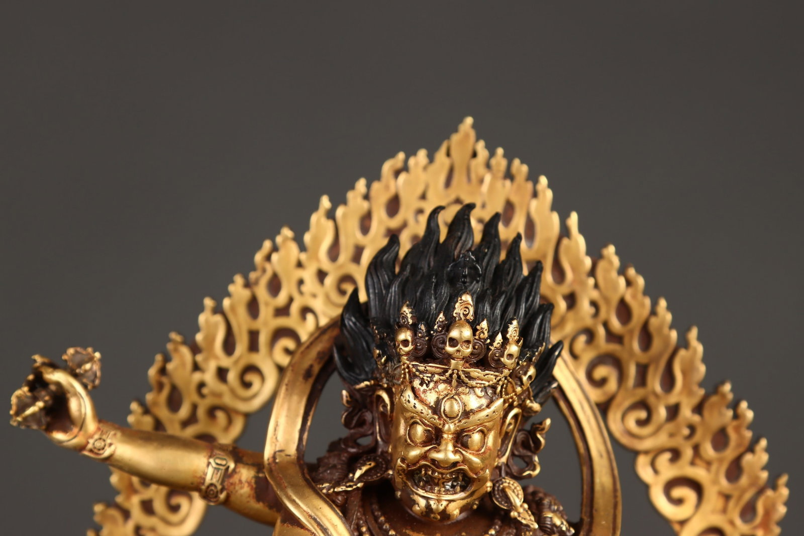 A Solemn Gilt Bronze Four-arms Statue of Vajra - 5