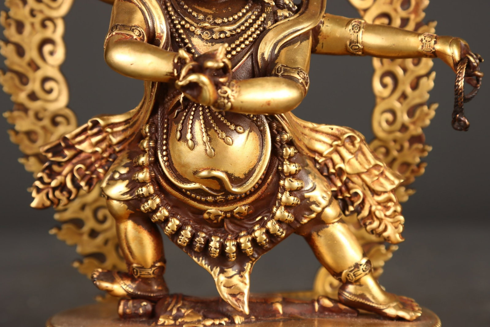 A Solemn Gilt Bronze Four-arms Statue of Vajra - 6